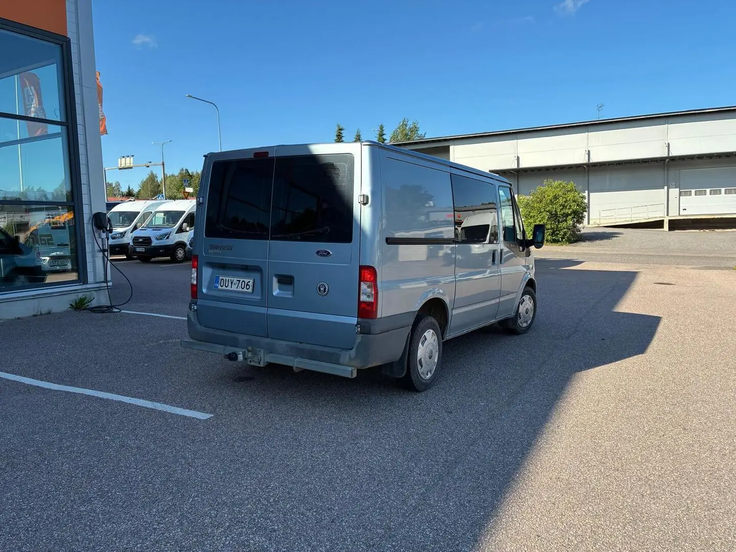 Car Image - PQtqriLSgzdw1biJ4bhuw