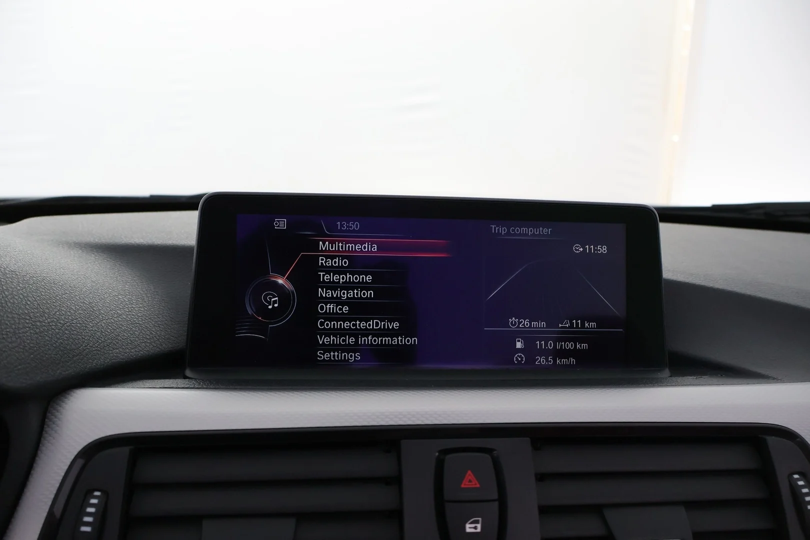 Car Image - 2OQceXd6TghF28lXKDFIP8
