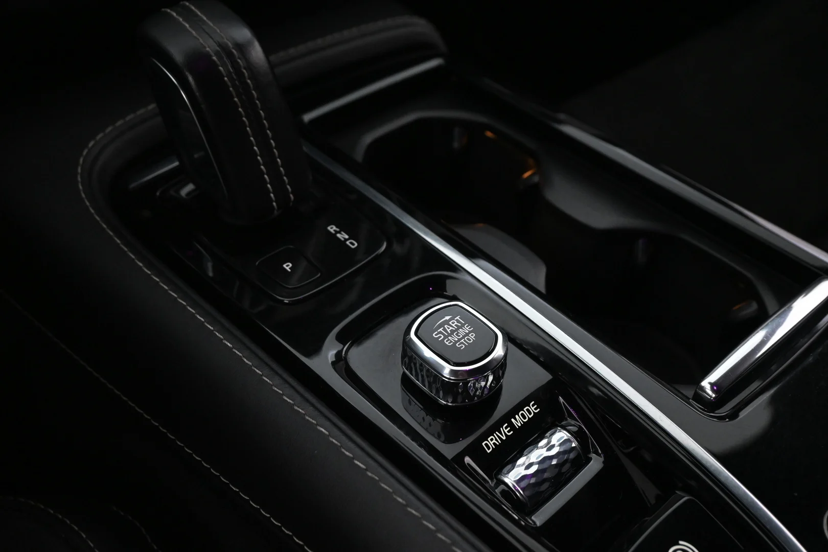 Car Image - VXsLpQpUyMLbHDi6PPhwO