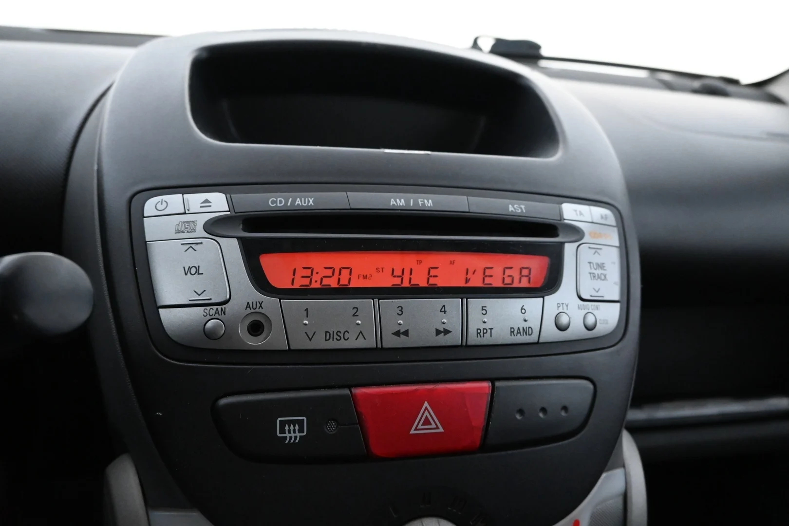 Car Image - AHtj1mJ7I5JkN7Qml4yer