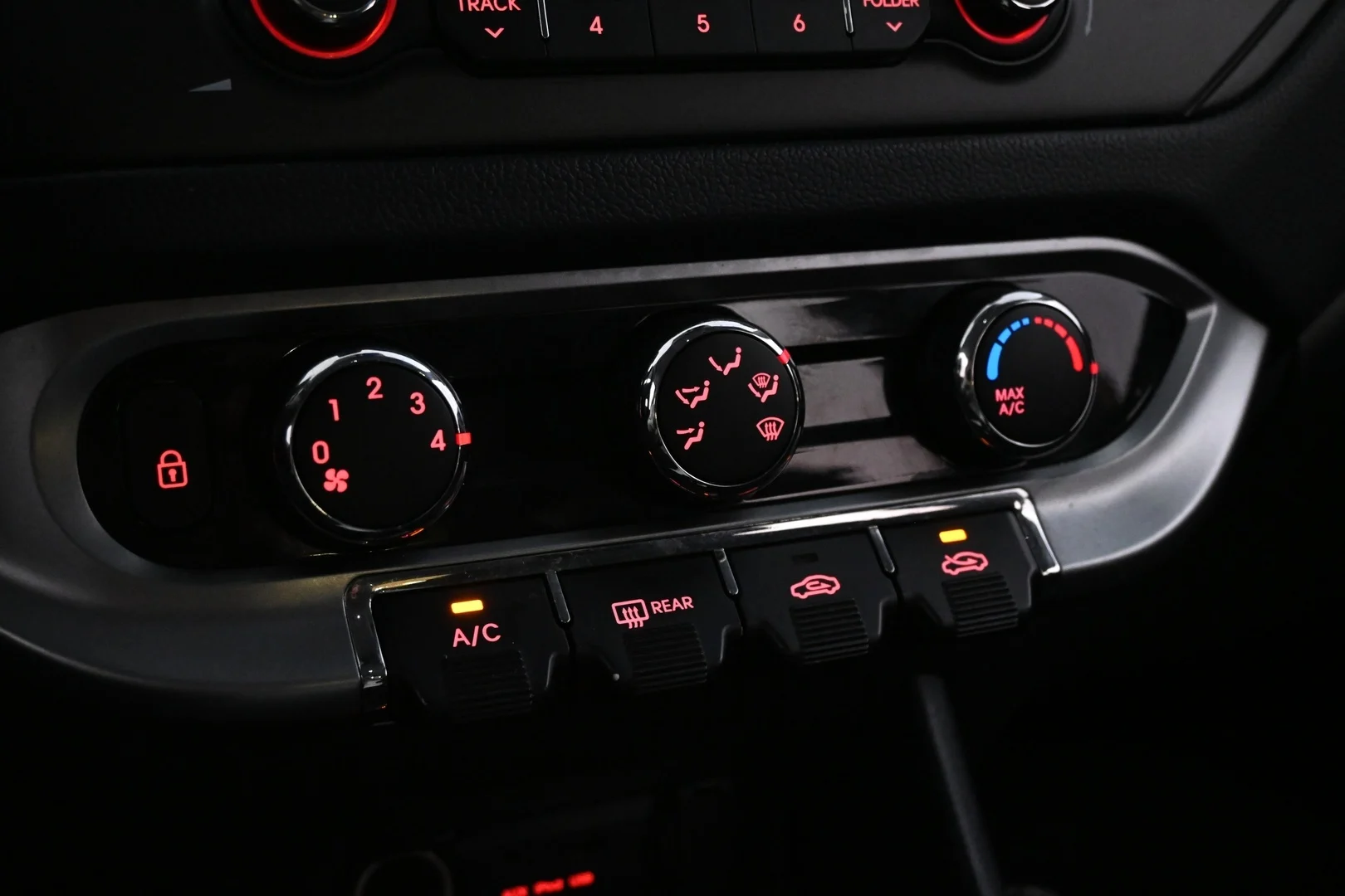 Car Image - 1FuhTaABUAo56wSOex51jI