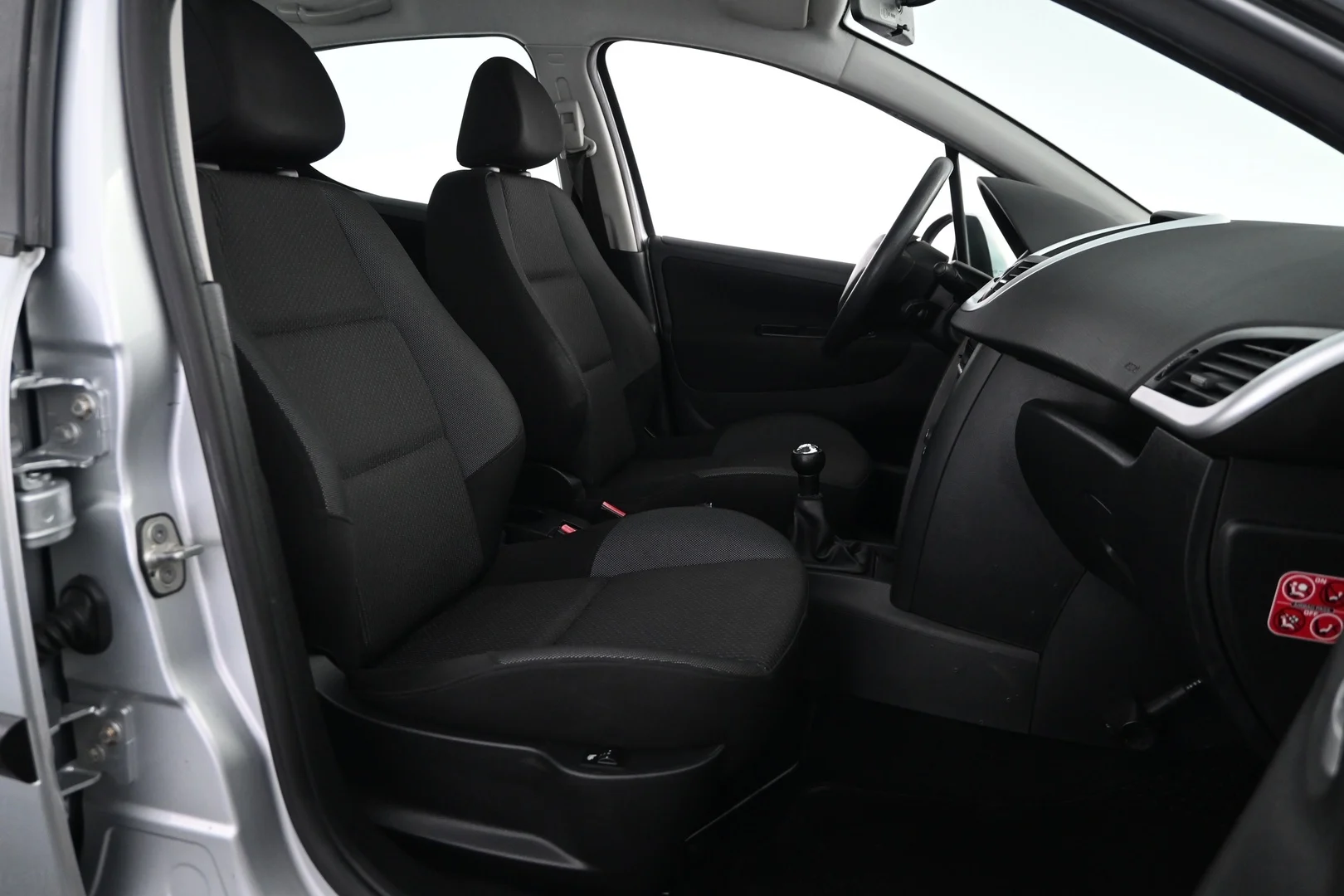 Car Image - 4YhIM3jfJrkYlq1GFWMejK