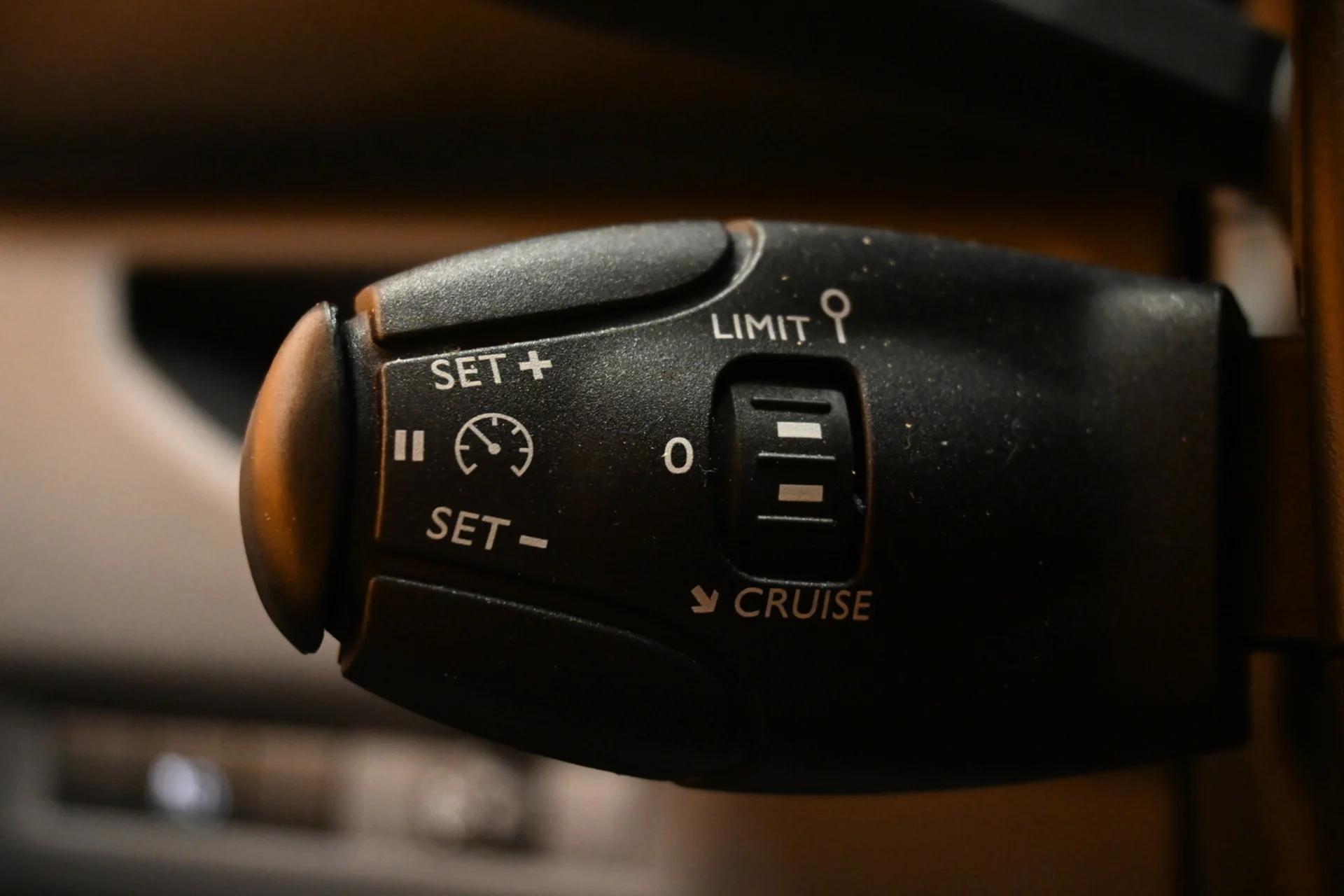 Car Image - 41THfo39spJPF8kKuFyWDr