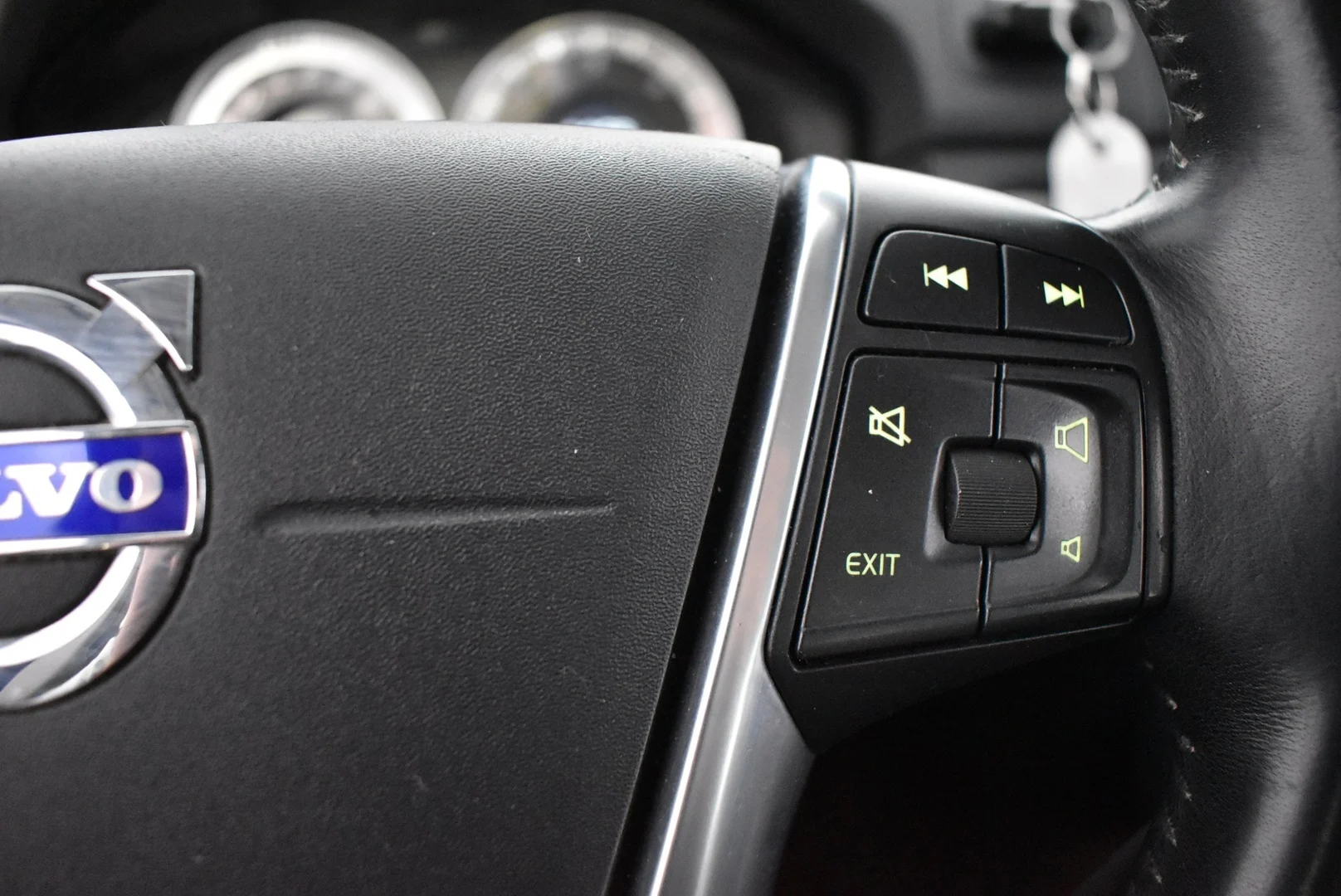 Car Image - 7DeHVjbRZ5nilD6P6XWyWE