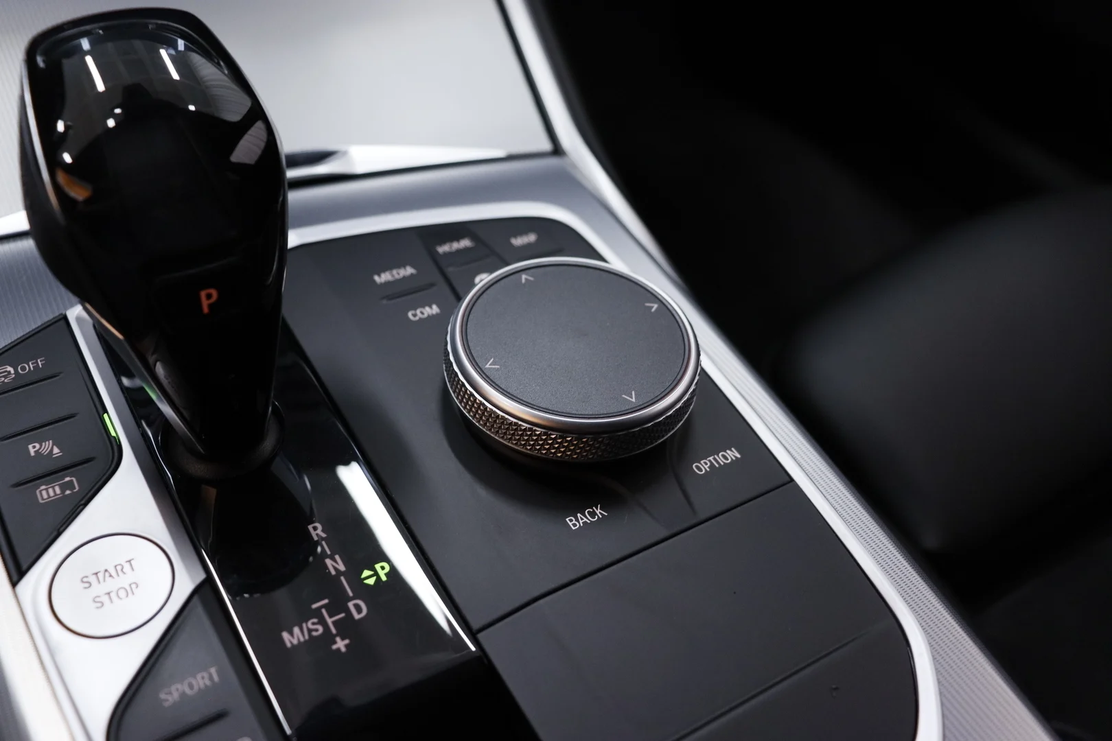 Car Image - 7jdgzPUv8iWOnO3XWdvhPH