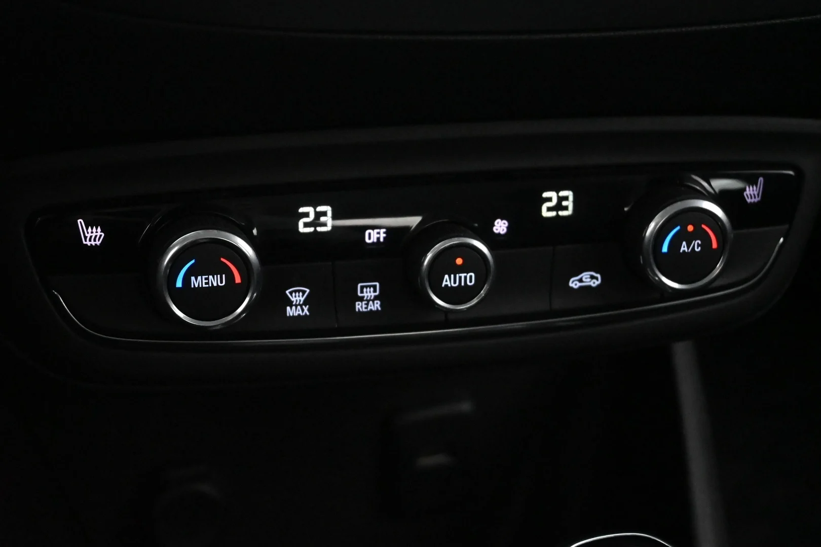 Car Image - 2qQlM9UbQSZcAAfopIqbXc