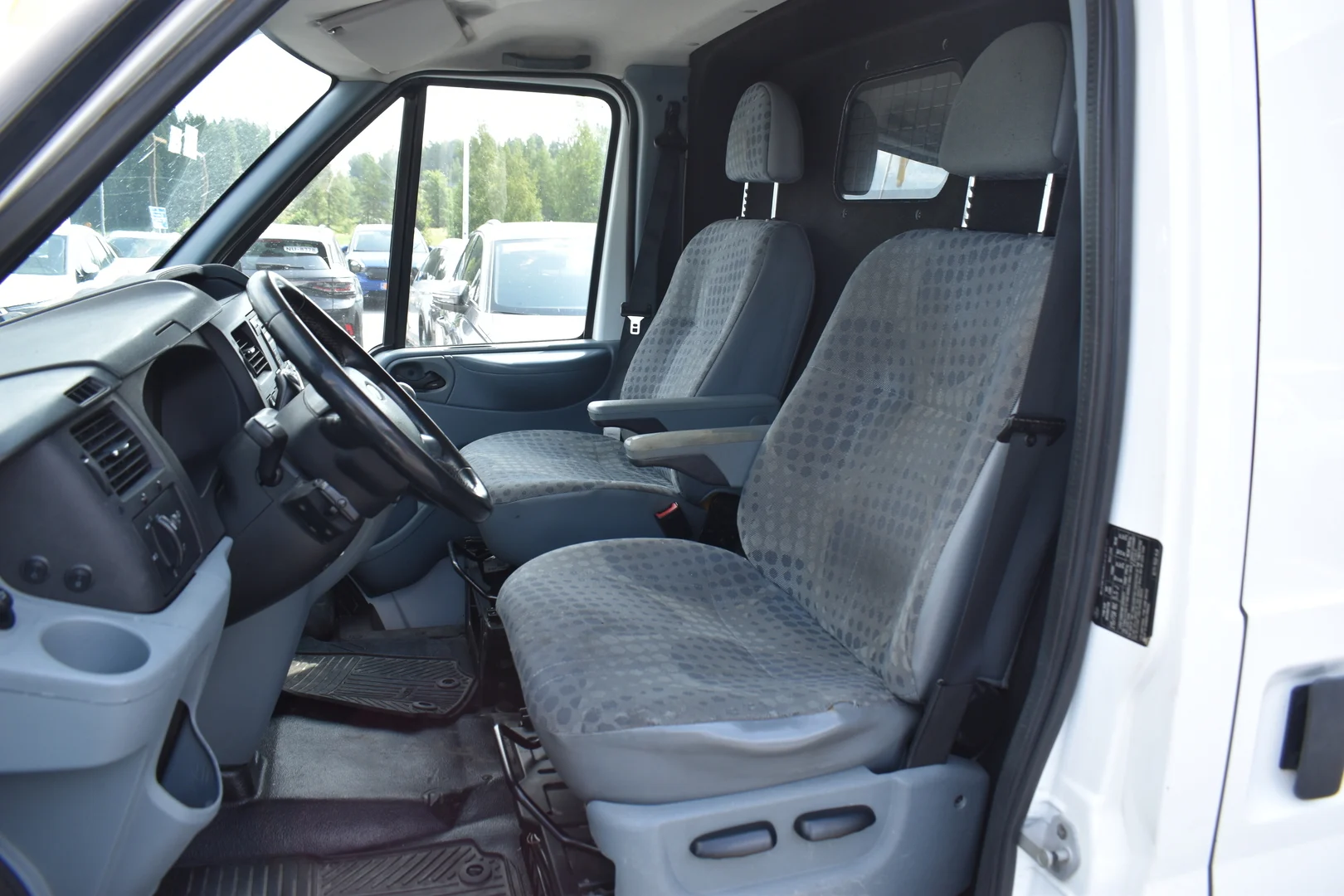 Car Image - 7CRZX4ayv0cRrXkCd9p75Z