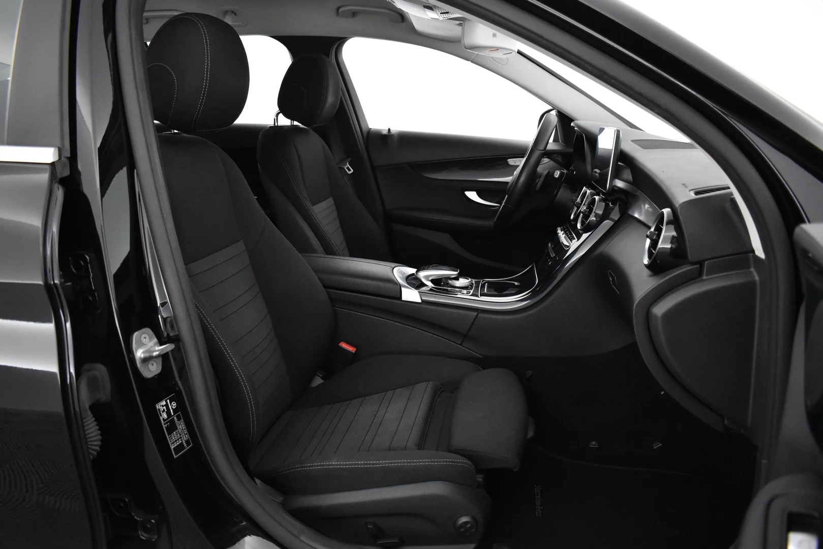 Car Image - 1k18AEurCaL441Gn2T0gBc