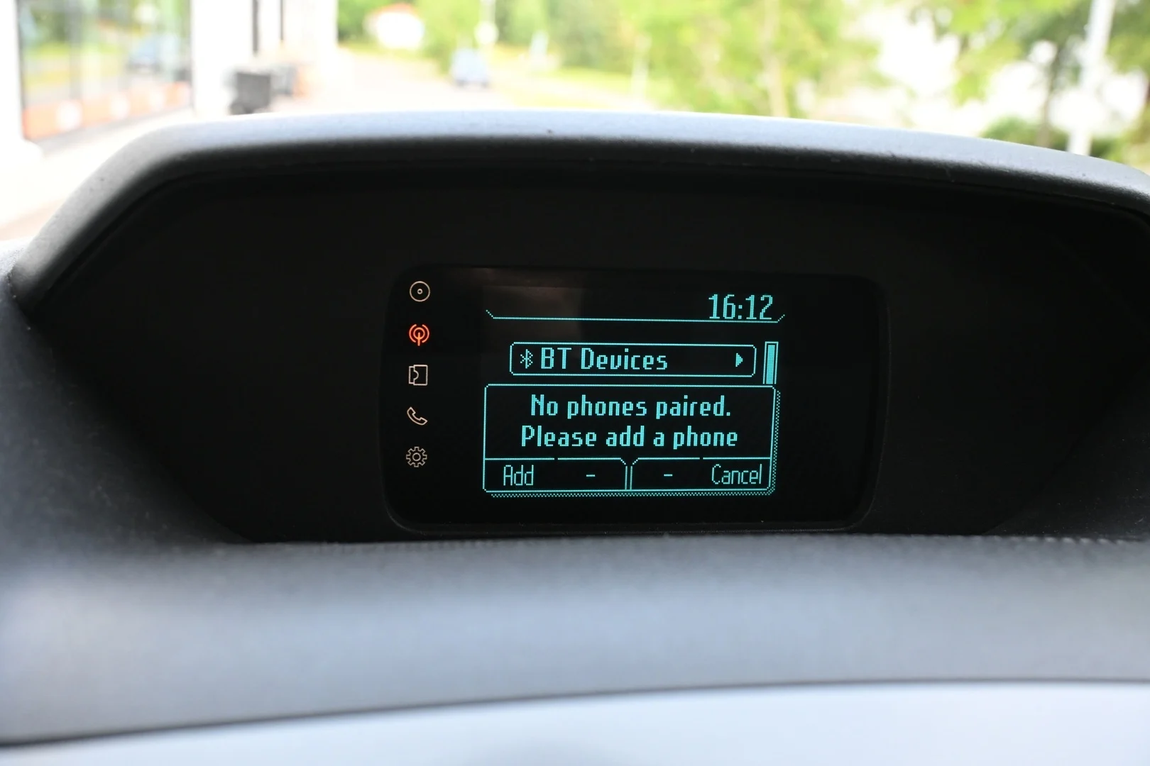 Car Image - 5VvRYr90l0HgvO82zZmHra