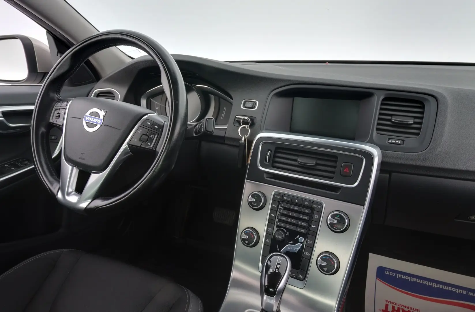 Car Image - aZ2Ox50upflCNbAp8Aheh