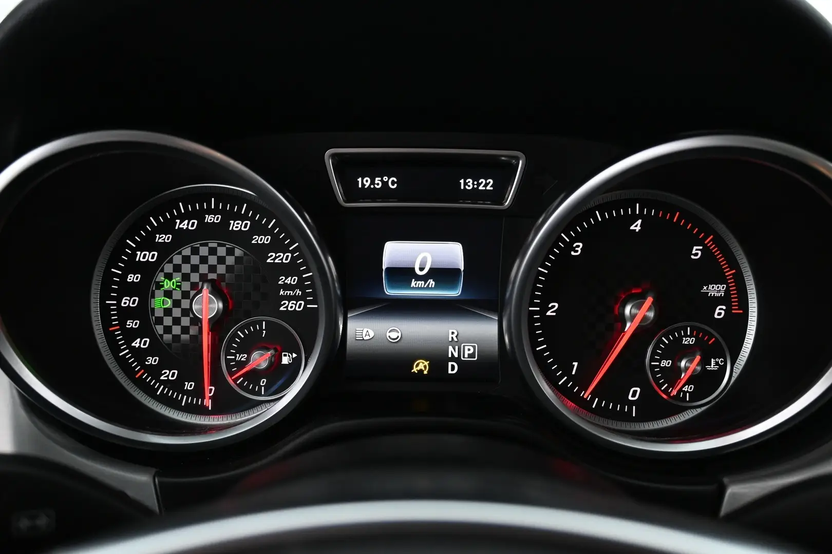 Car Image - 6cDYxjOgWIkX3tE65IFYjb
