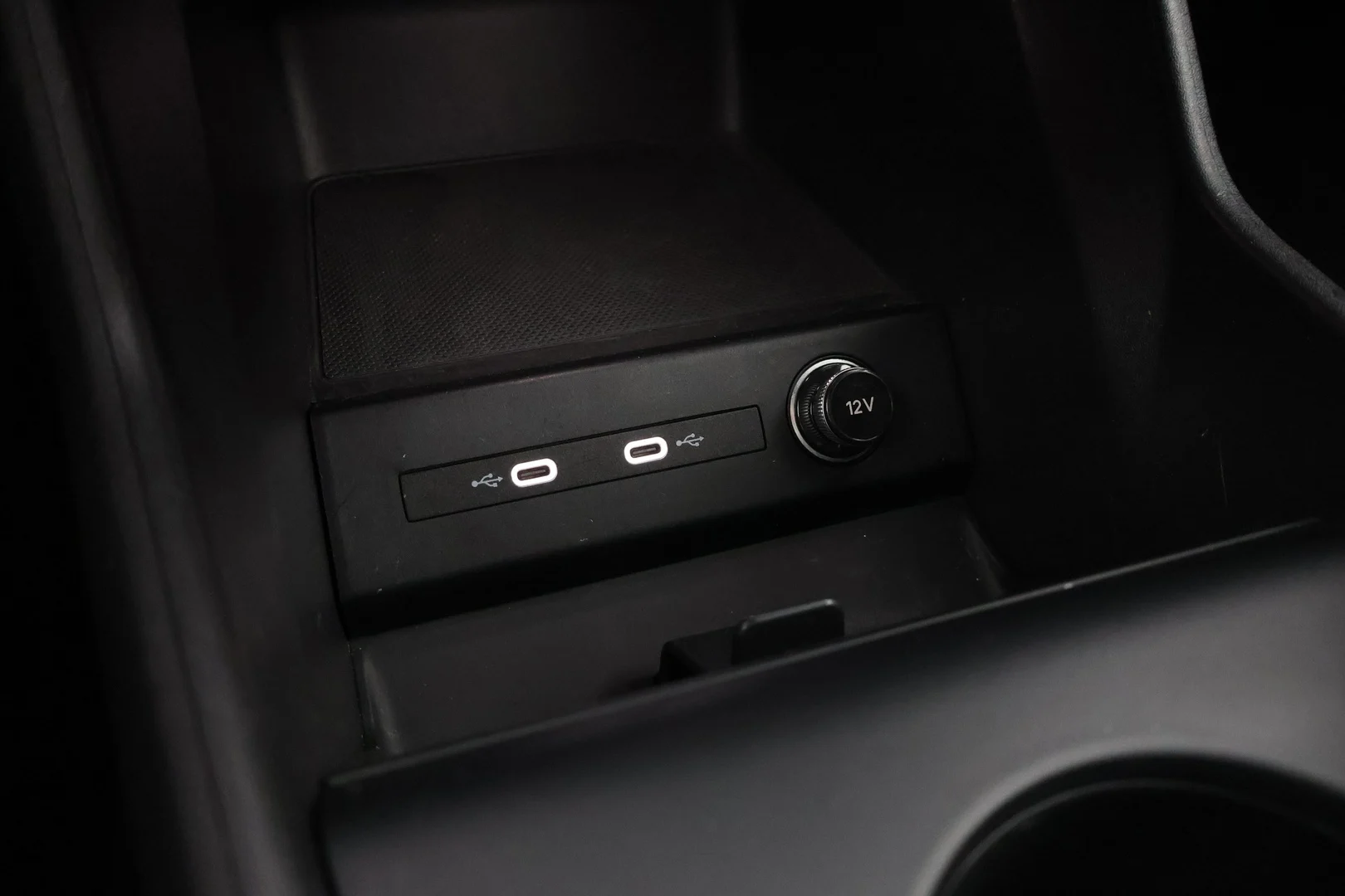 Car Image - 19KV4wkYGcUvCvzCymyNt6