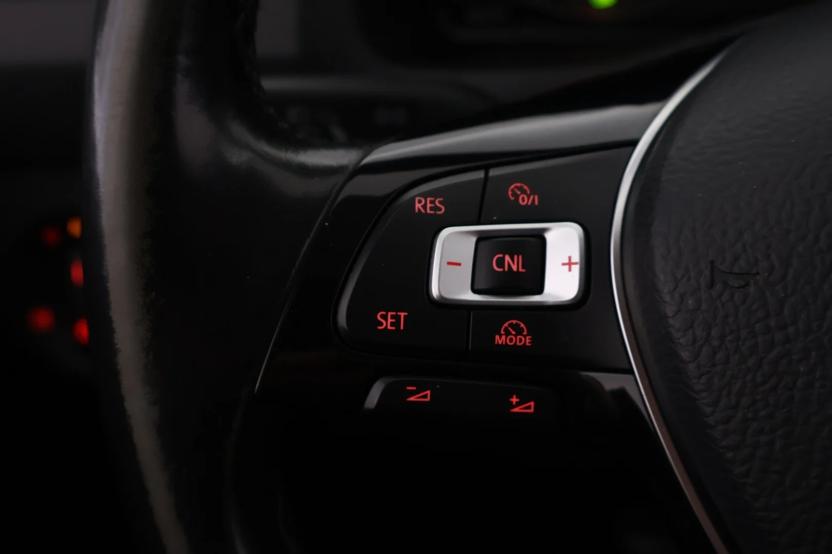 Car Image - 2J6aI0NGNHKULYO73mdVSn