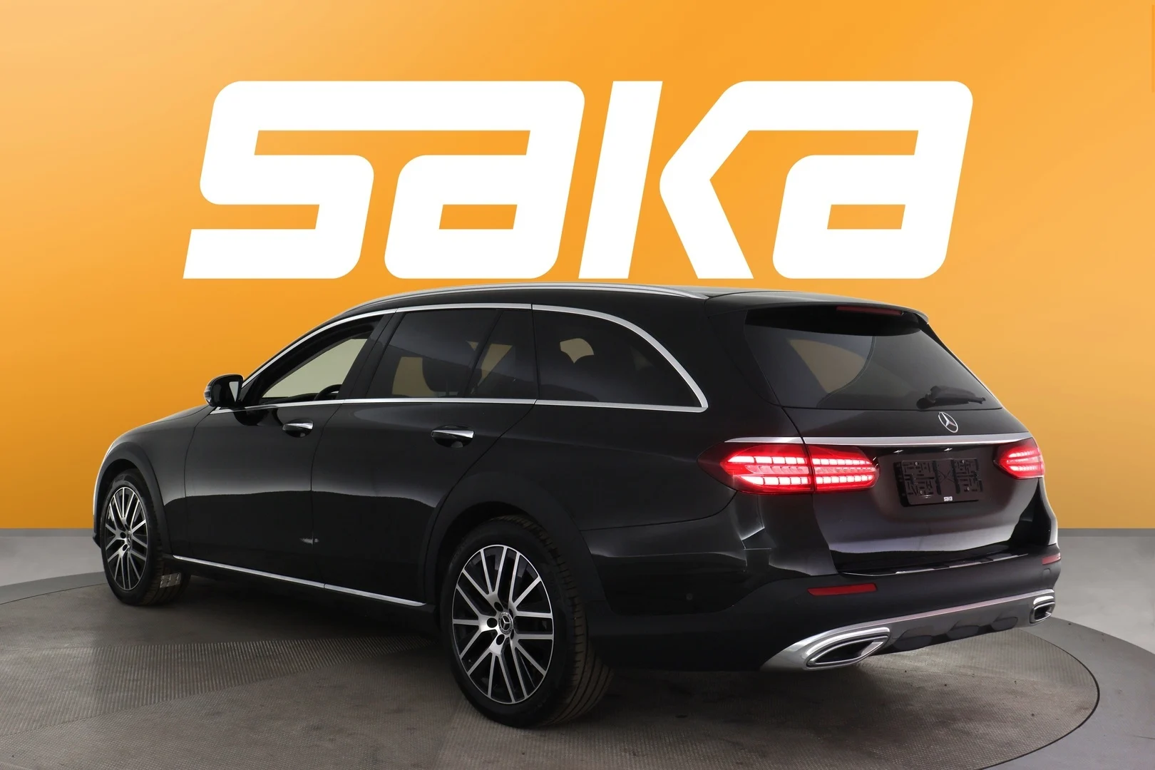 Car Image - 6BYufh8BTlnMq9WkAAnk7z