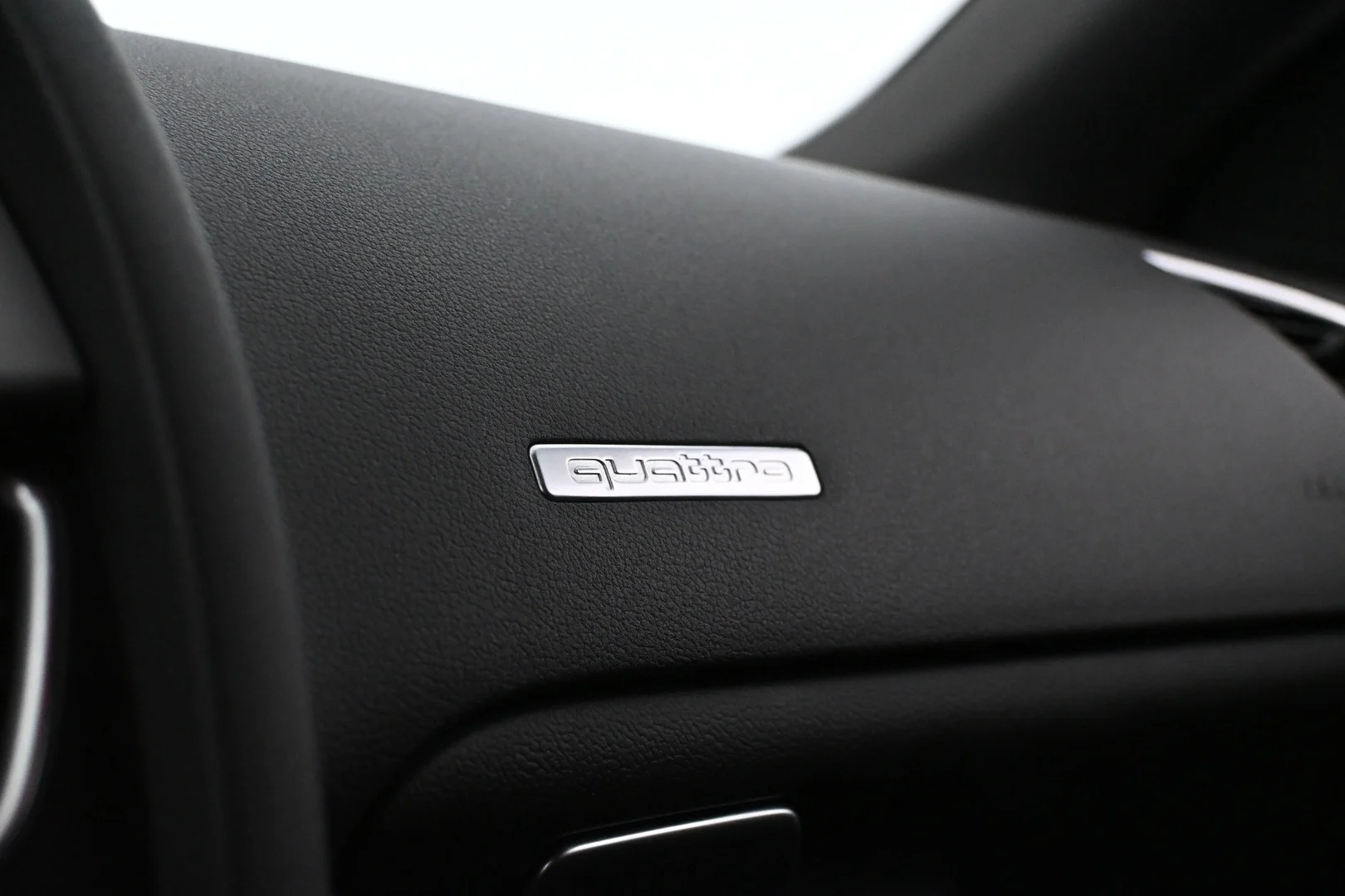 Car Image - 5AzrvnP3KYQC8KzkYdACuT