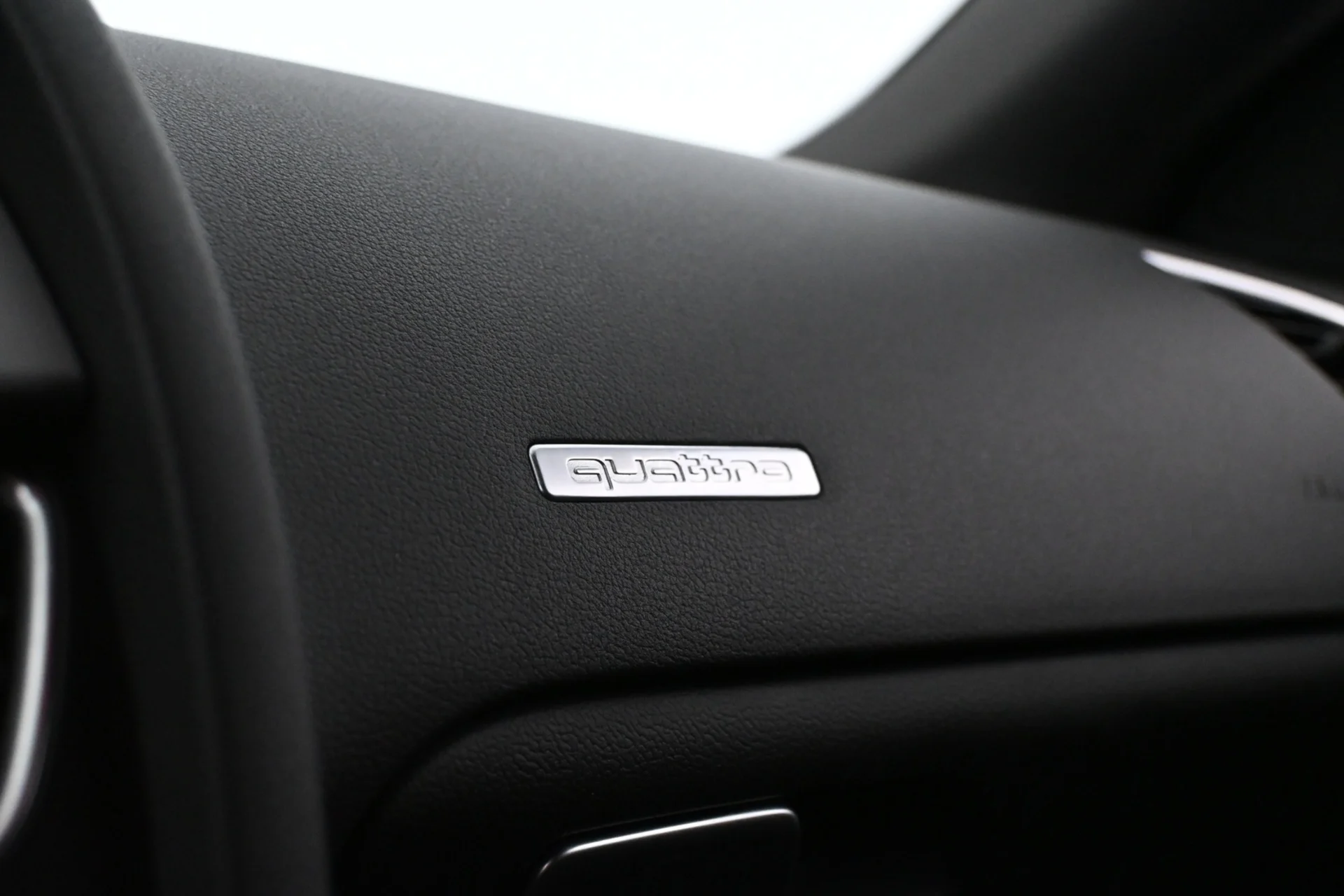 Car Image - 5AzrvnP3KYQC8KzkYdACuT