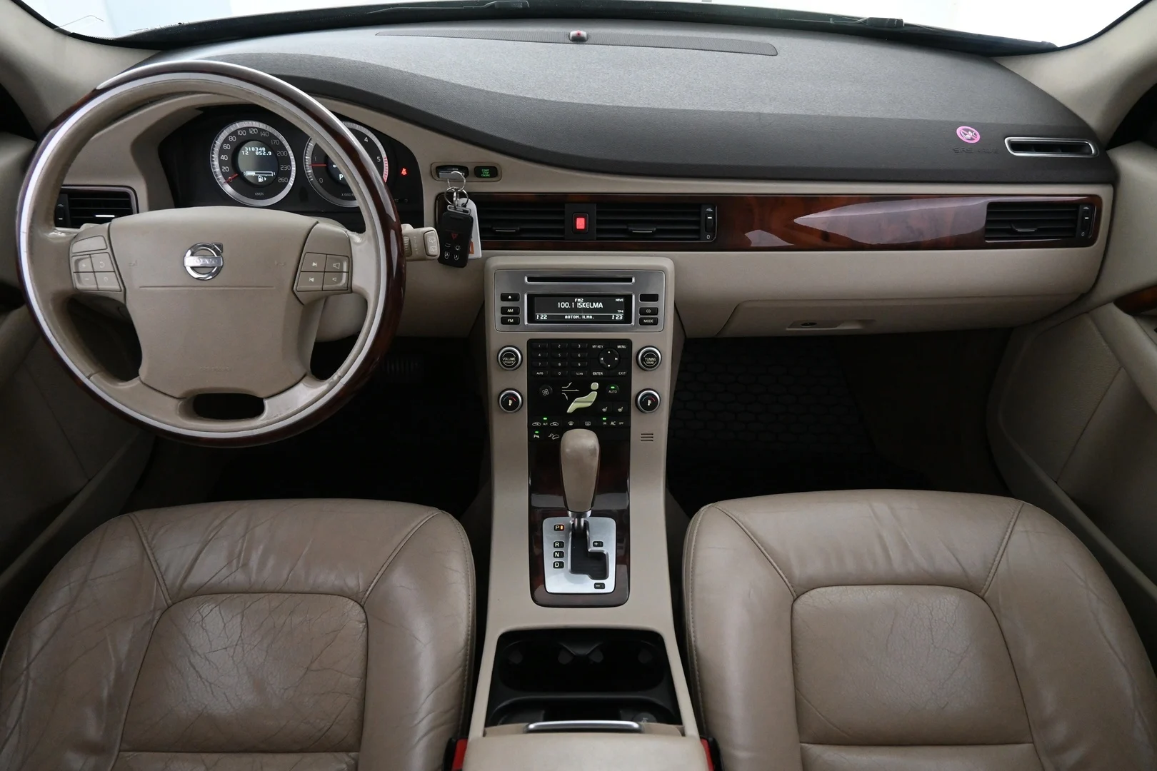 Car Image - 6j8Z0CrMx5IXVNyZ3VVeZO