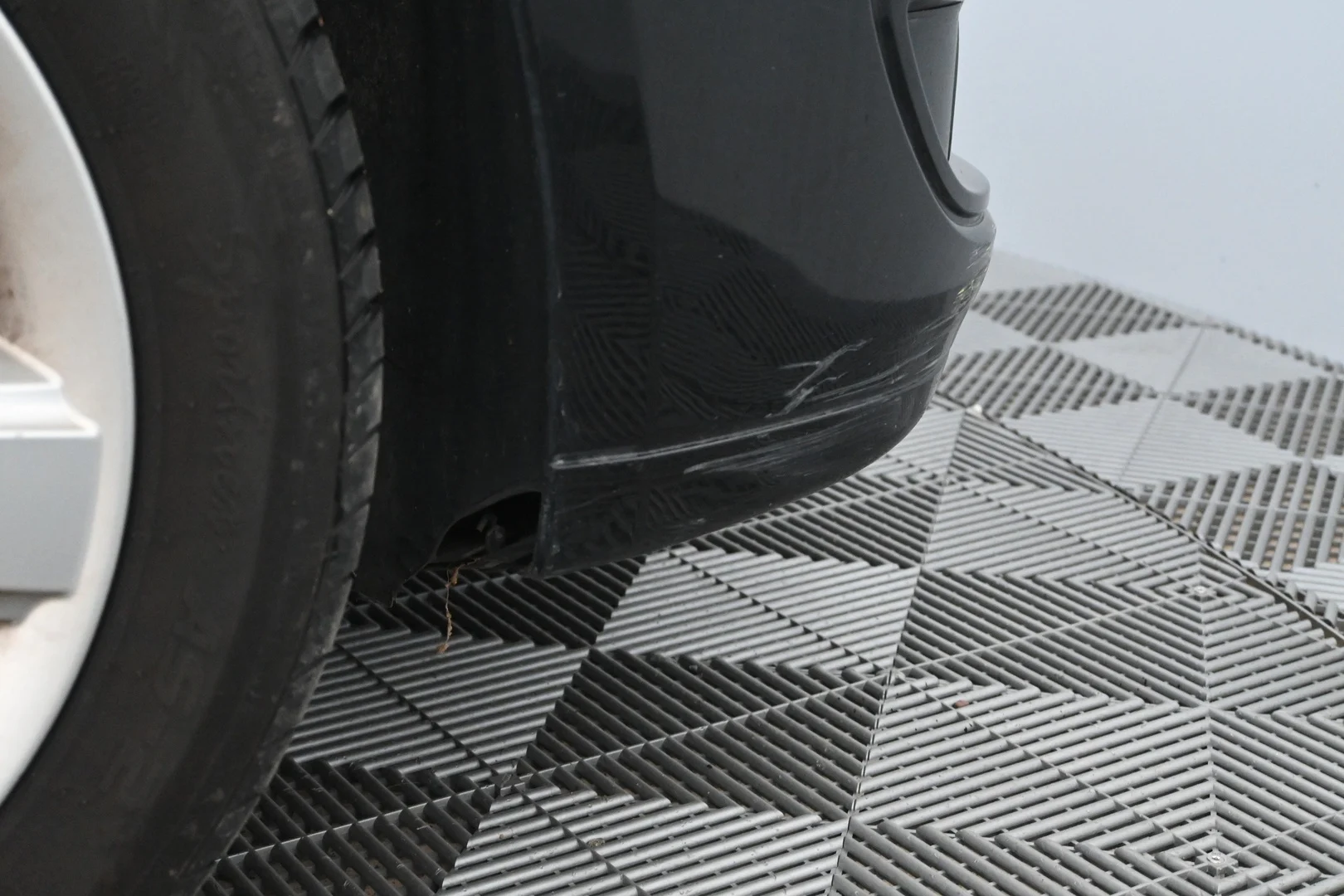 Car Image - 4RtncZOc1TPkBM4gDeyrJ9