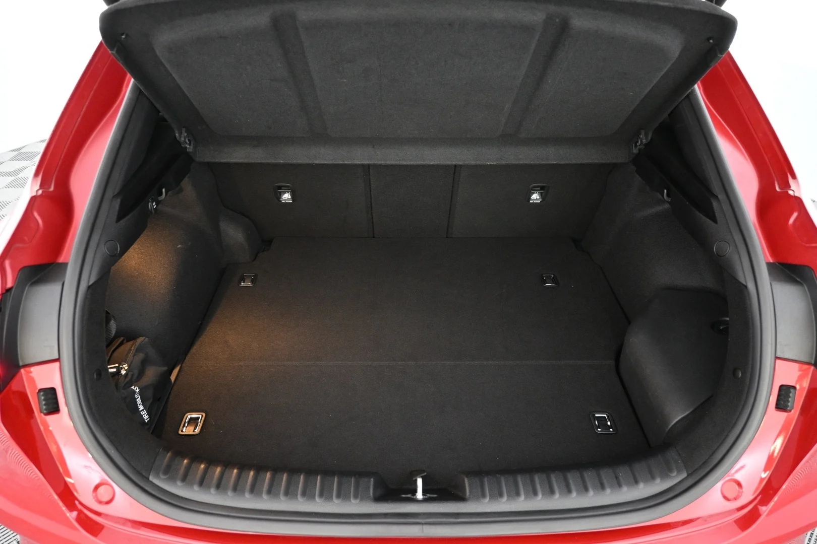 Car Image - 7yTvqjuFoFJ7DMy15JKdUL