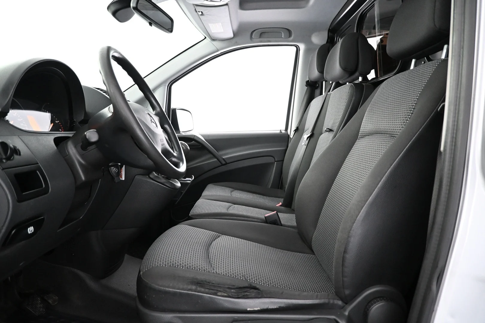 Car Image - yUerwg0GzPdnepHJXZt6I