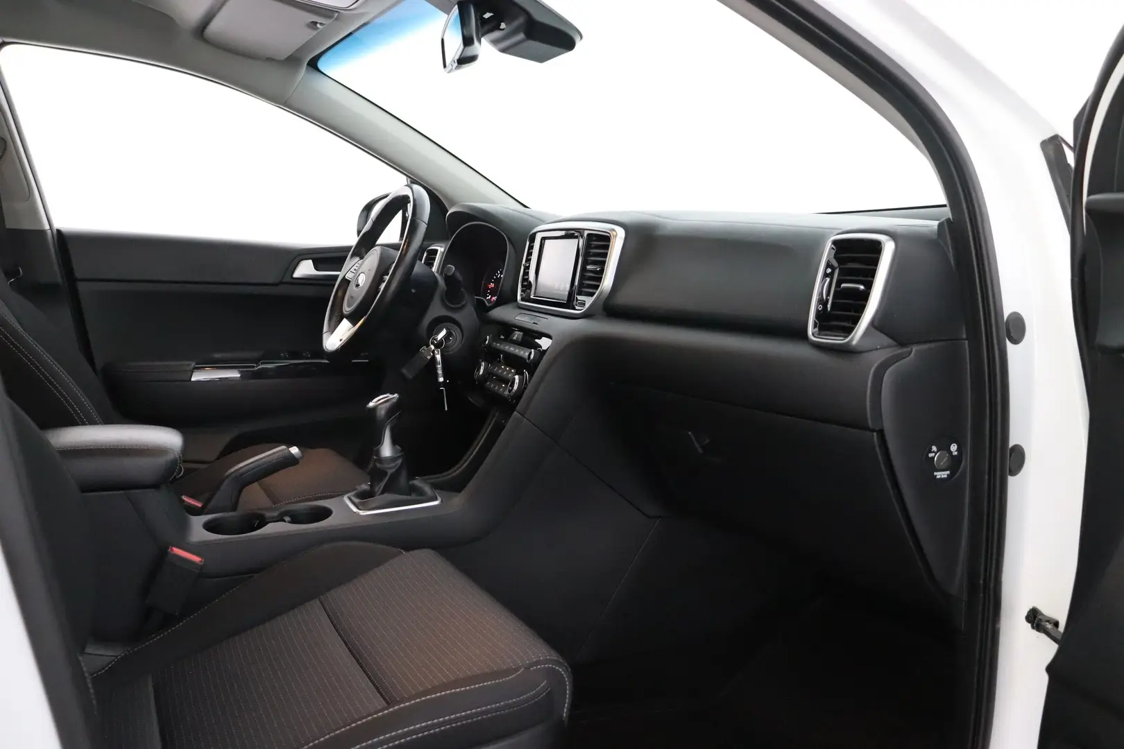Car Image - 3B4Ao3YYsgmVAwK1XvDbdb