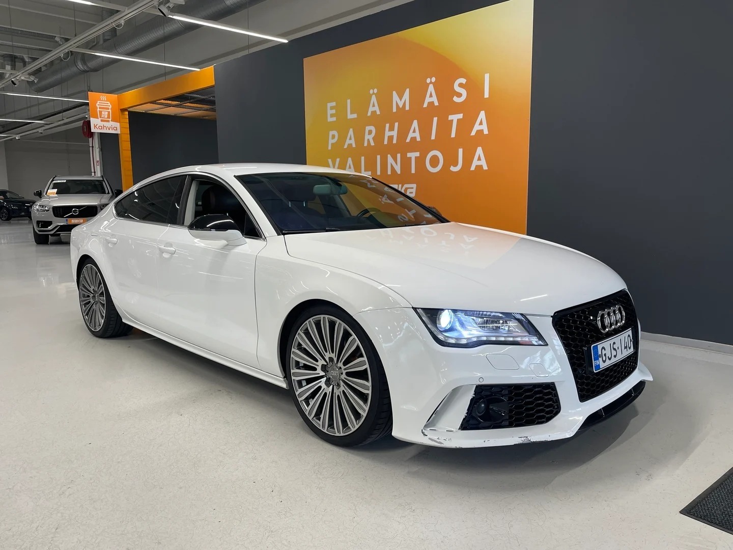 Car Image - 6JI6Ua9BB20aoM6xz8ZYy3