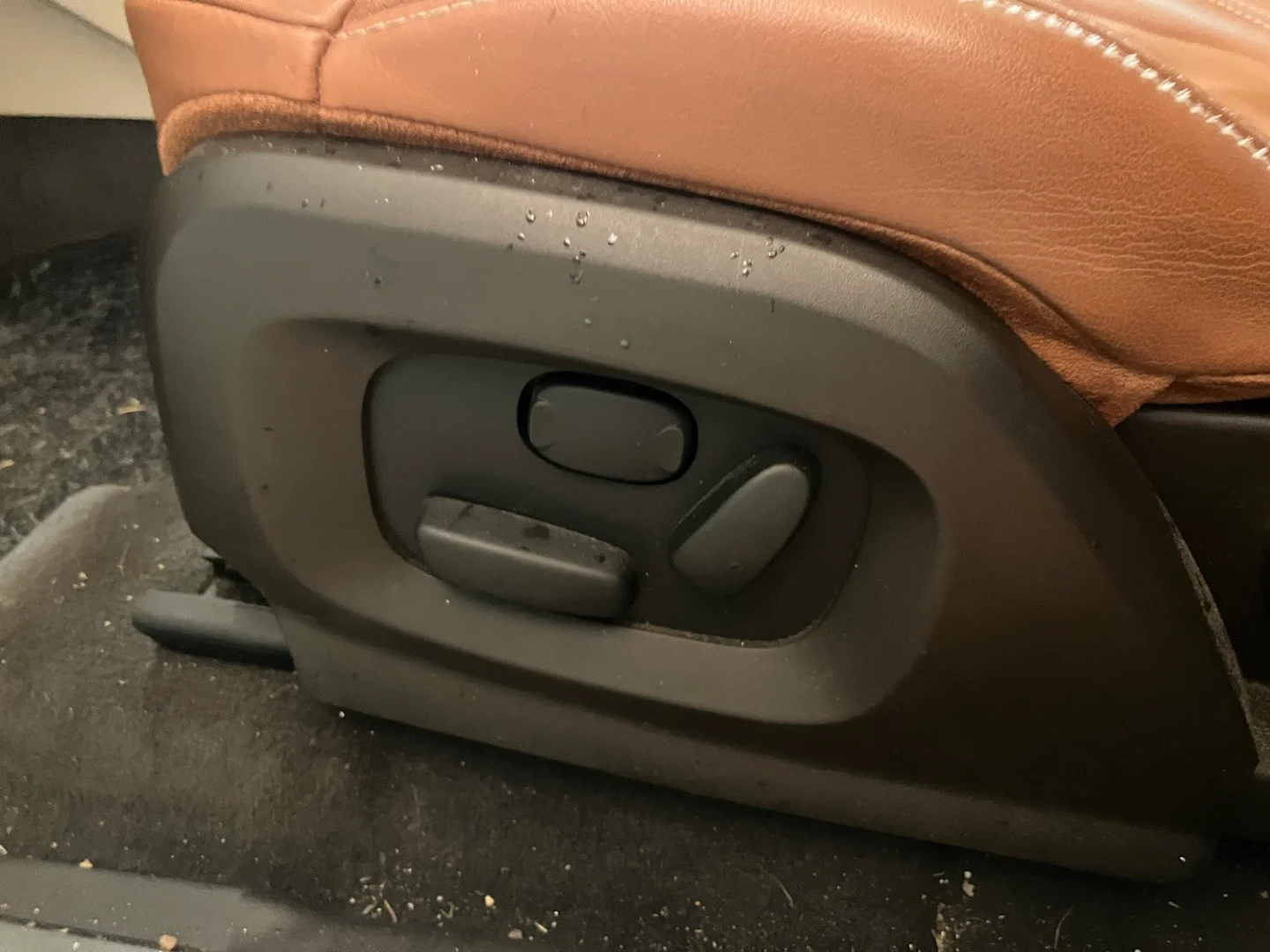 Car Image - 10JDbw2u6zZN27yvkILvLd