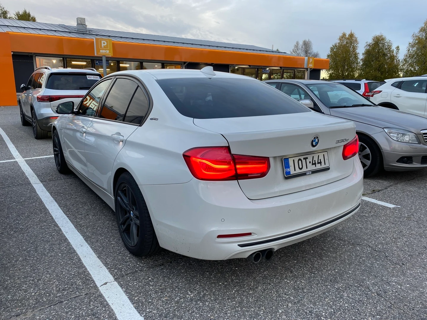 Car Image - 7t7NcjIMaZLFozk6lXUPcs