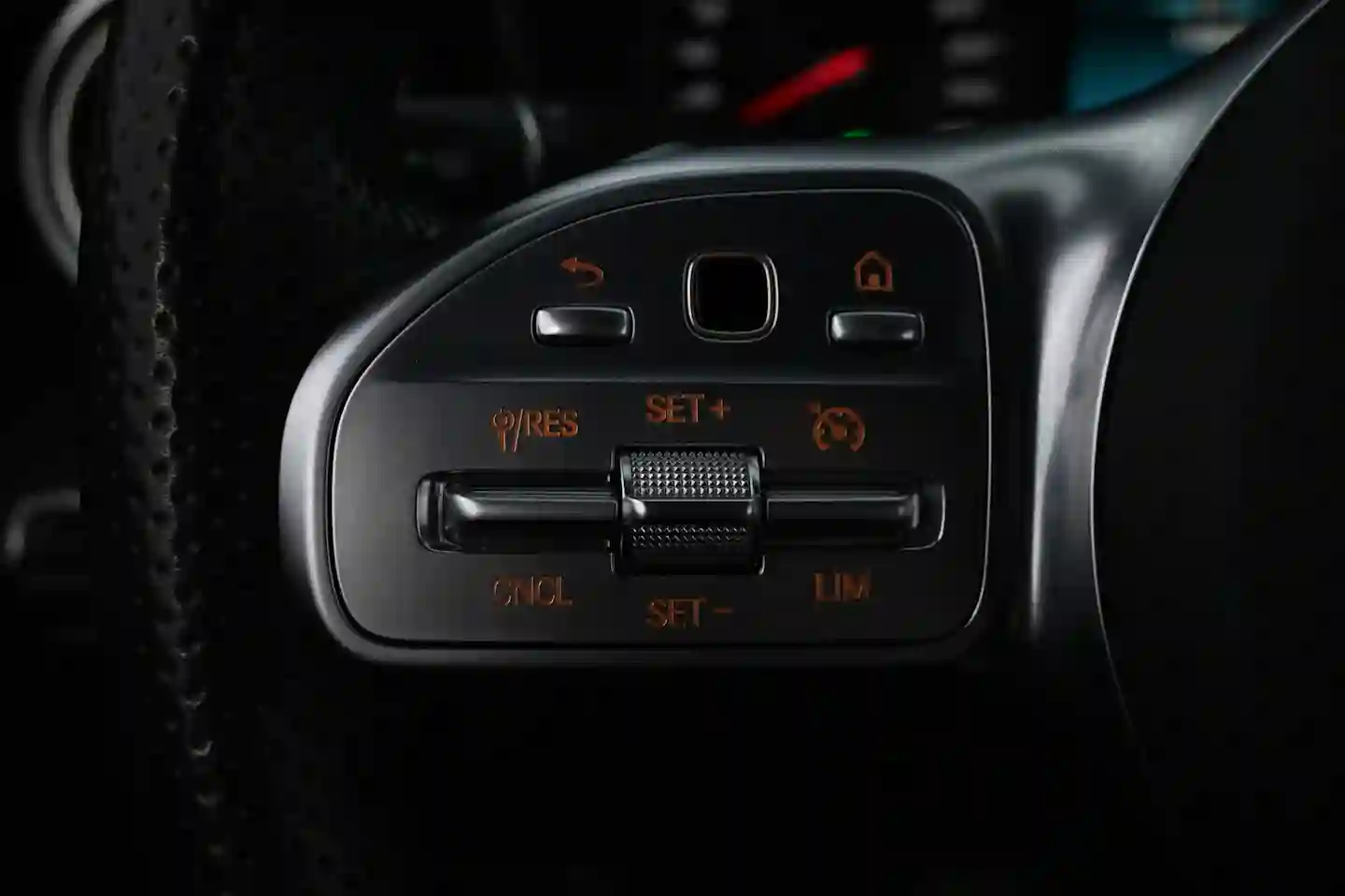 Car Image - 6H0TpKabopcAIkKw67Hcpm