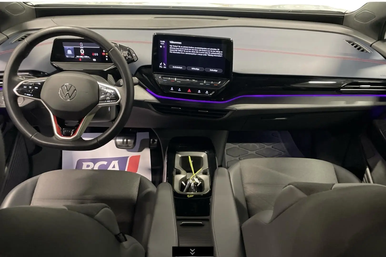 Car Image - 32LCRsrSDwuGQmOZVFkX3e