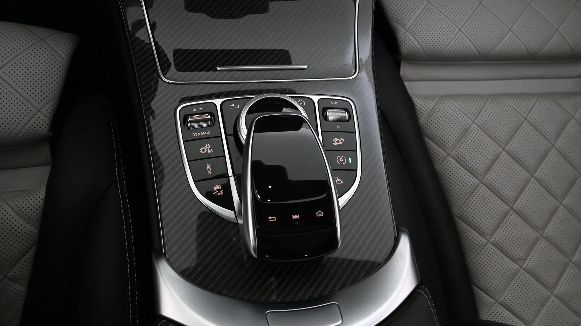 Car Image - 2g3jLw1bEmpqw024JCjp1U
