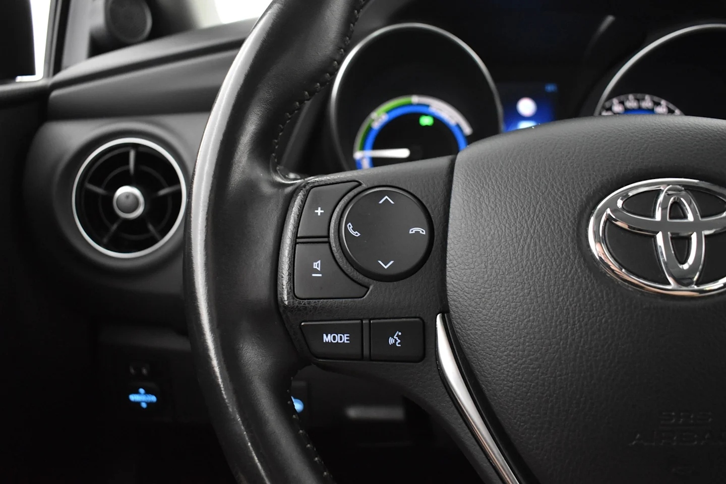 Car Image - 2UCnjWFNFgQzNzDpmMnt1e