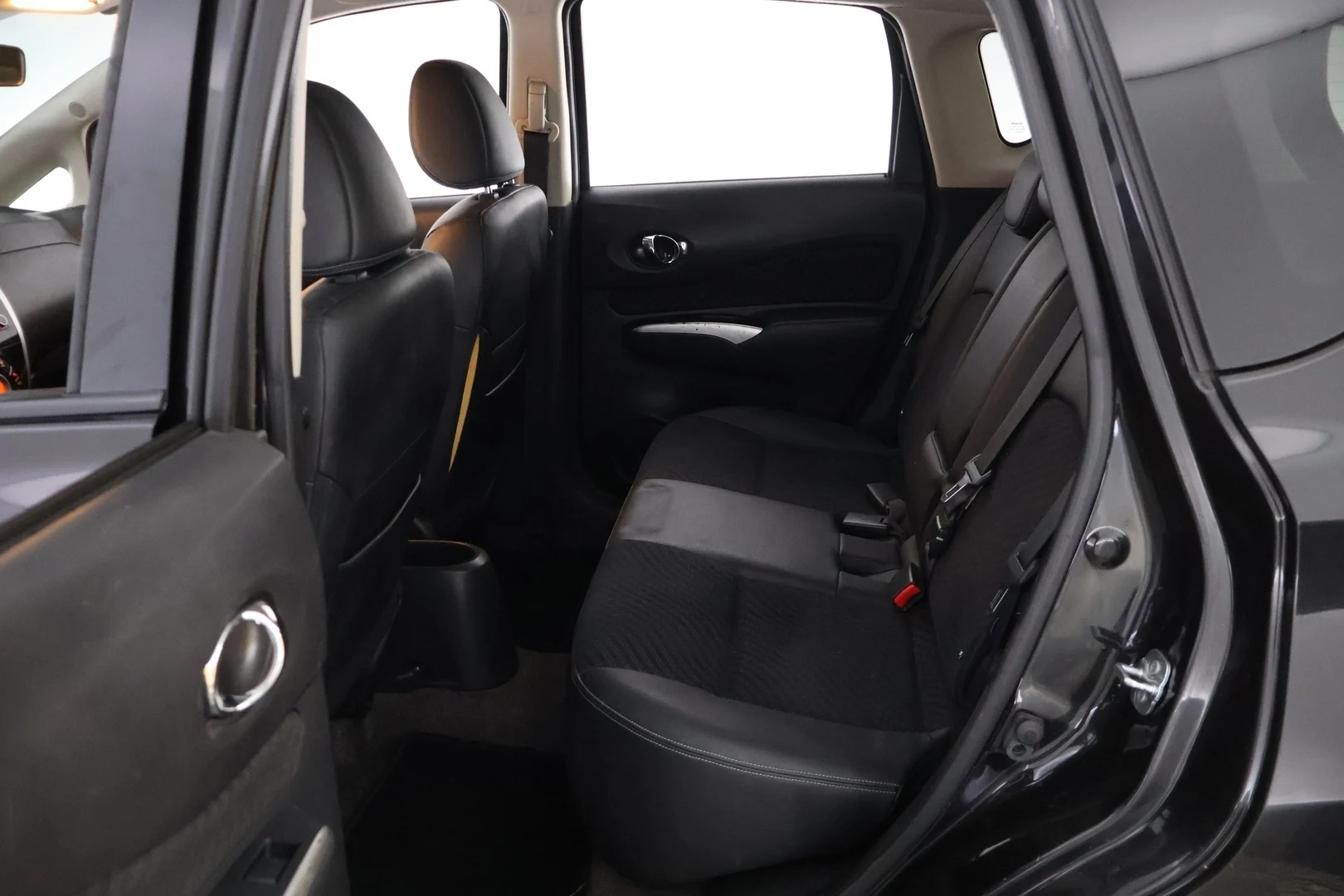 Car Image - 4U9nYQCh2awrerHmNPuAOz