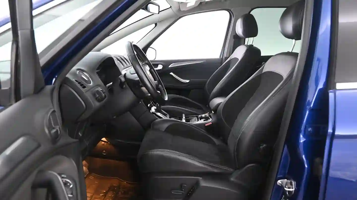 Car Image - 6hsbLo7OHX3ni595L4VIBW
