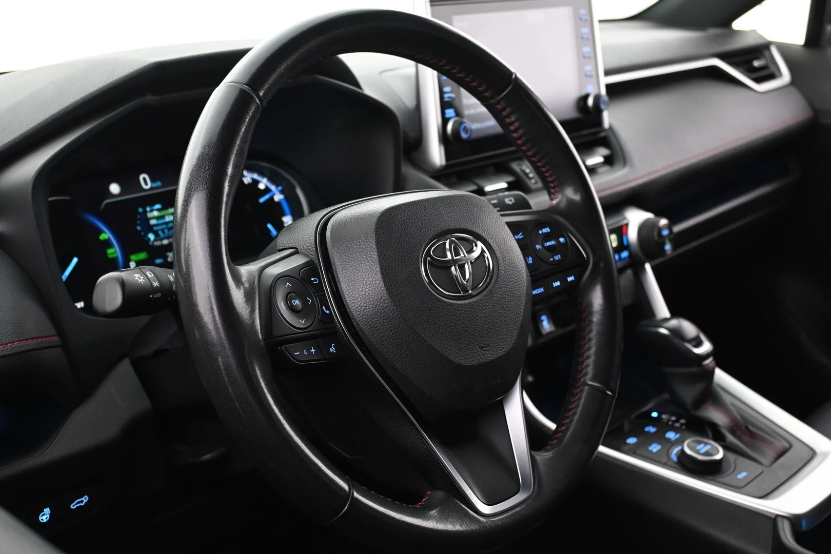 Car Image - 777McW7TEsKkFkiwHqbFCV