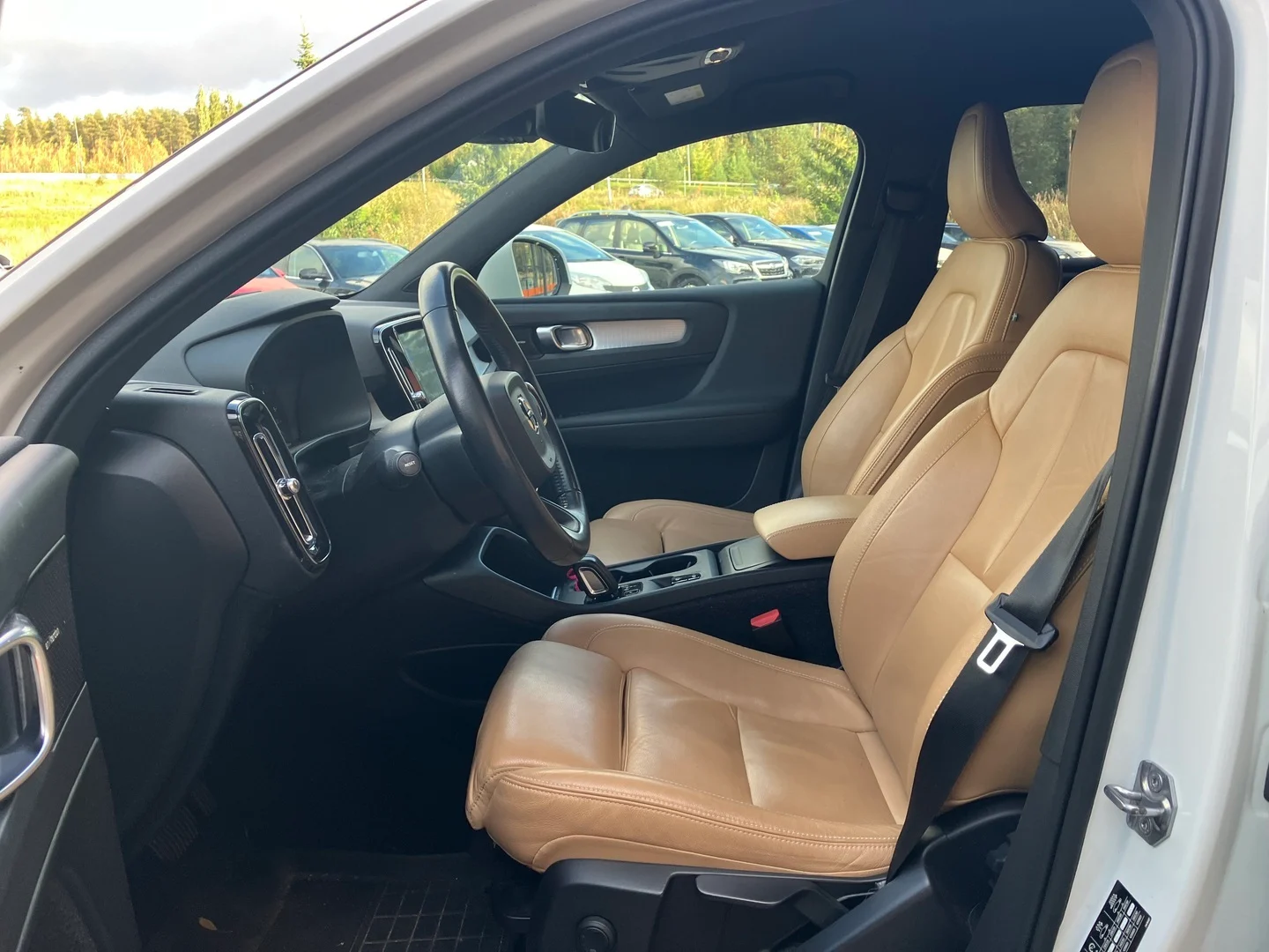 Car Image - 5WtalqwELpGfqqw1FCL6Pp