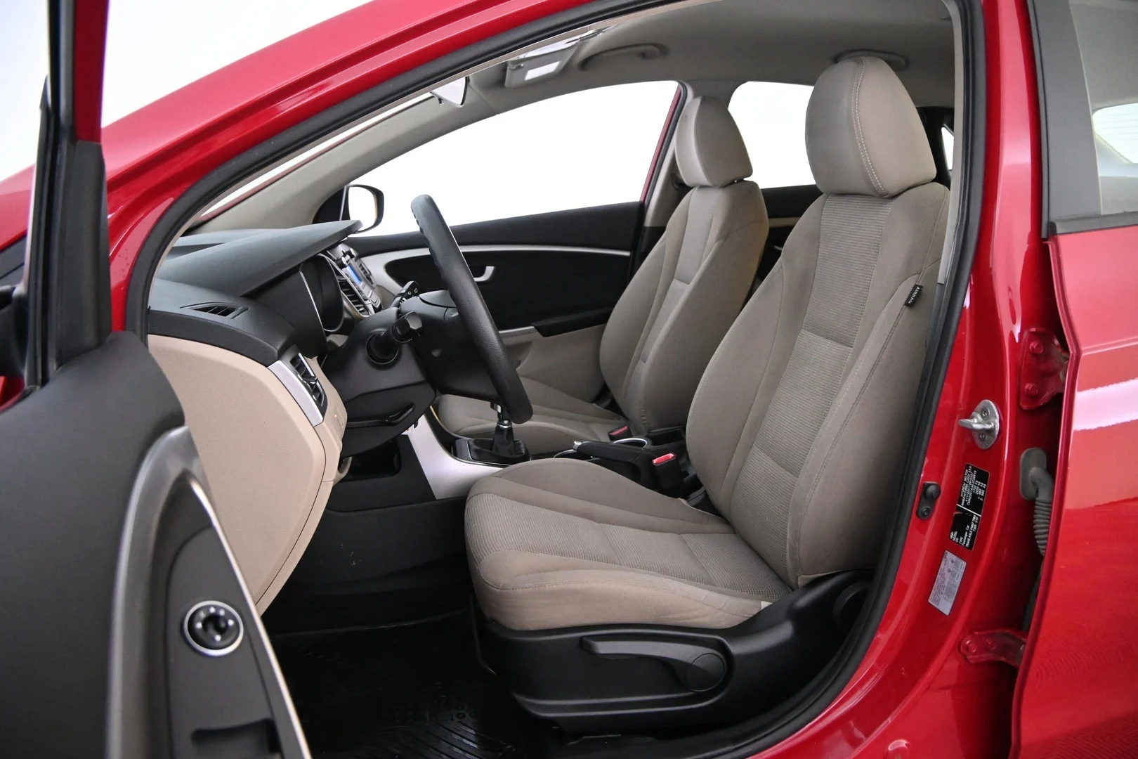 Car Image - aLmKmxPHLkdYzao4FzxM4