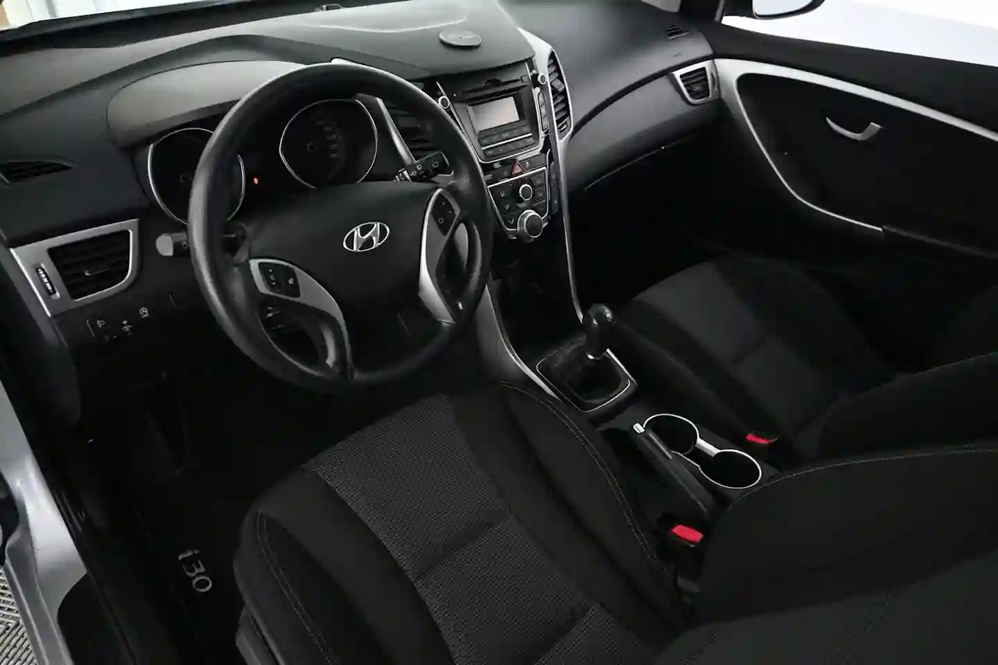 Car Image - 74uA31mwC69ItRJSgbyE29