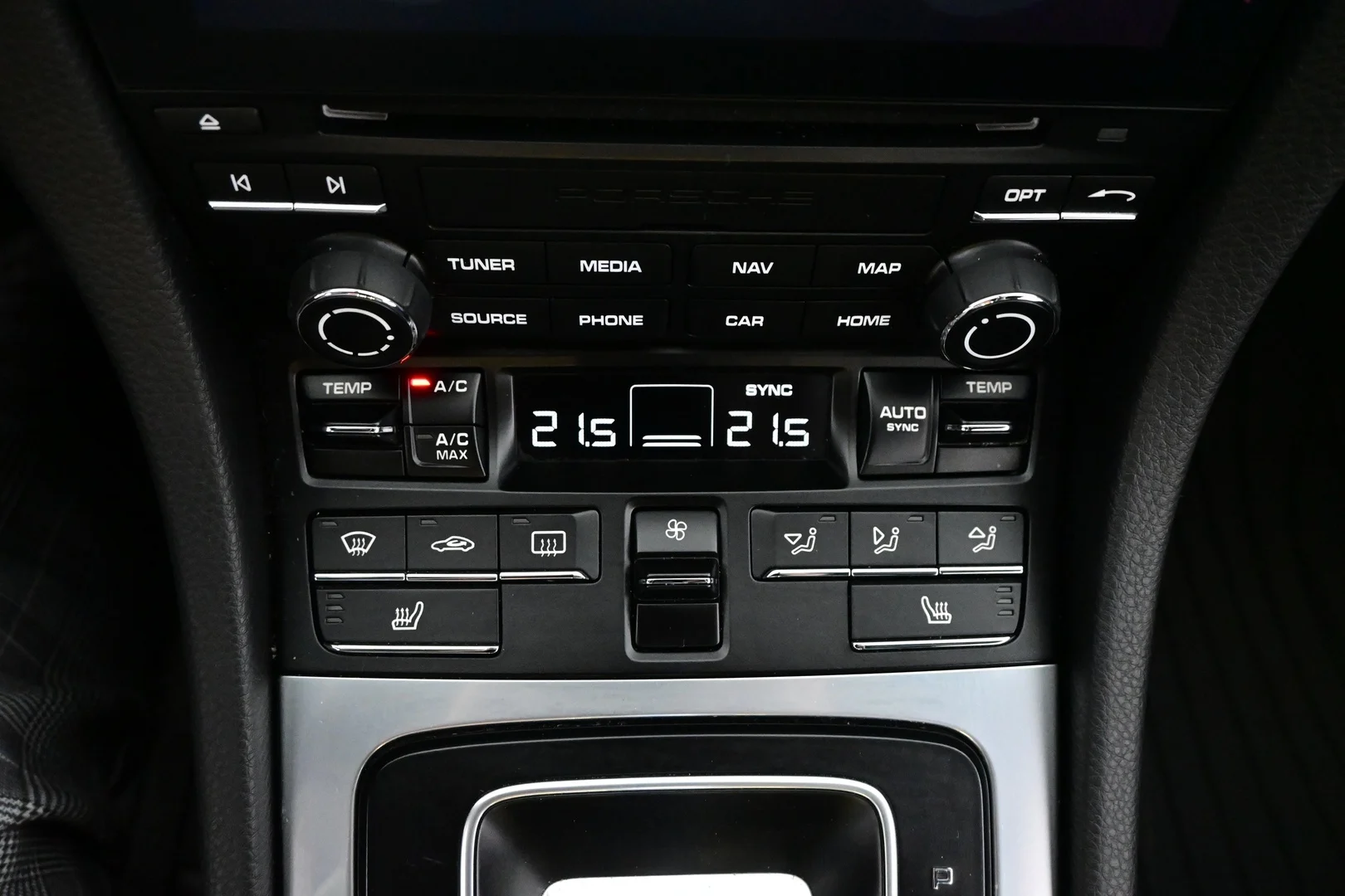 Car Image - 6LMxJbGfUfzBzupKRgBGxO