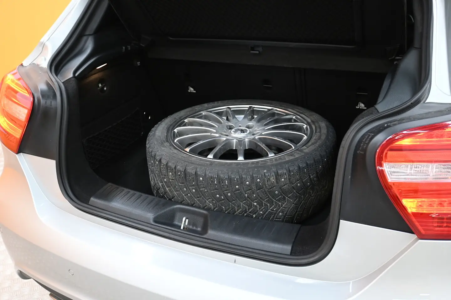 Car Image - 5KLjhAHnyYvdF4M4FUWpNj