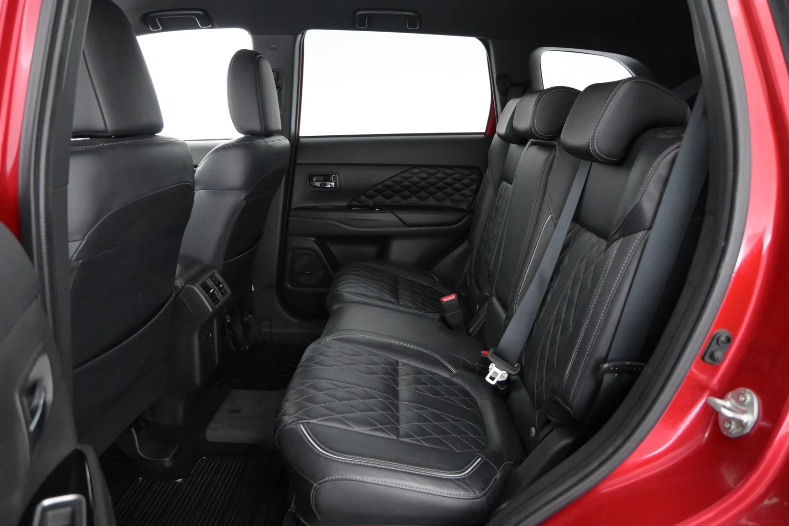 Car Image - 2oZ4Uc8nJ8RctFQBJE36MF