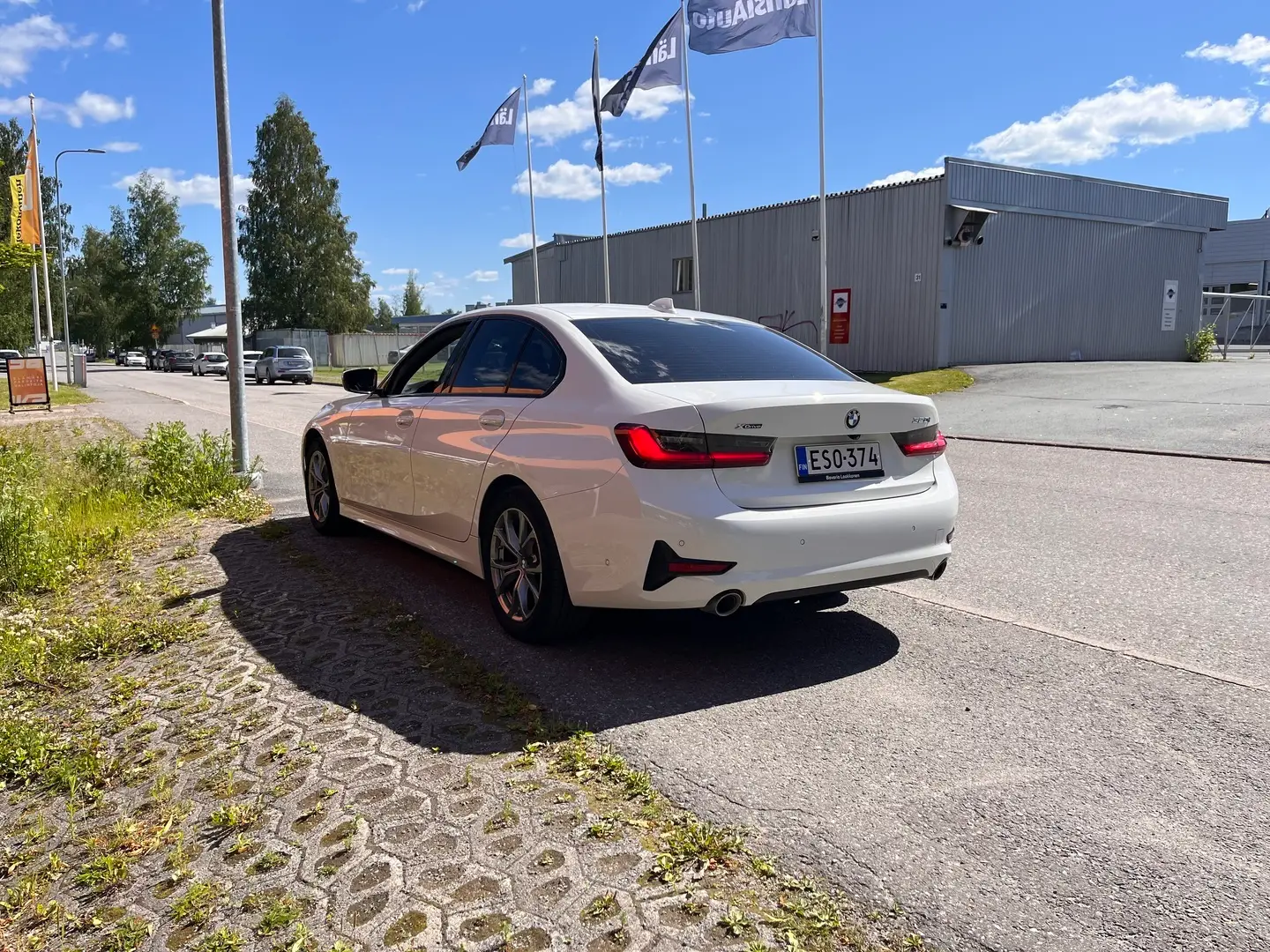 Car Image - 4L10yDXdpDODNn39eKYLkq