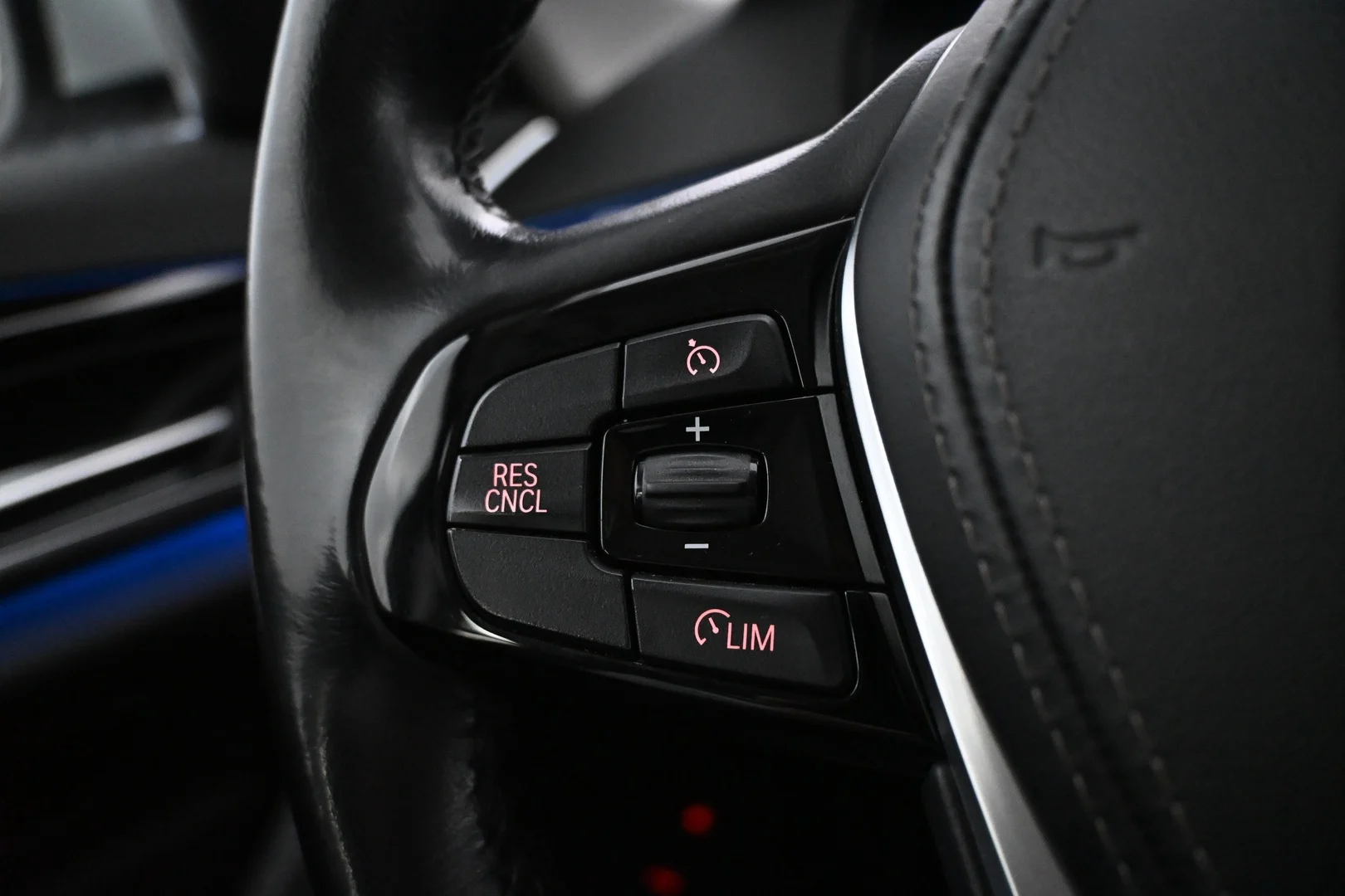 Car Image - vCY78ZPPtEyVMtqvpEMKc