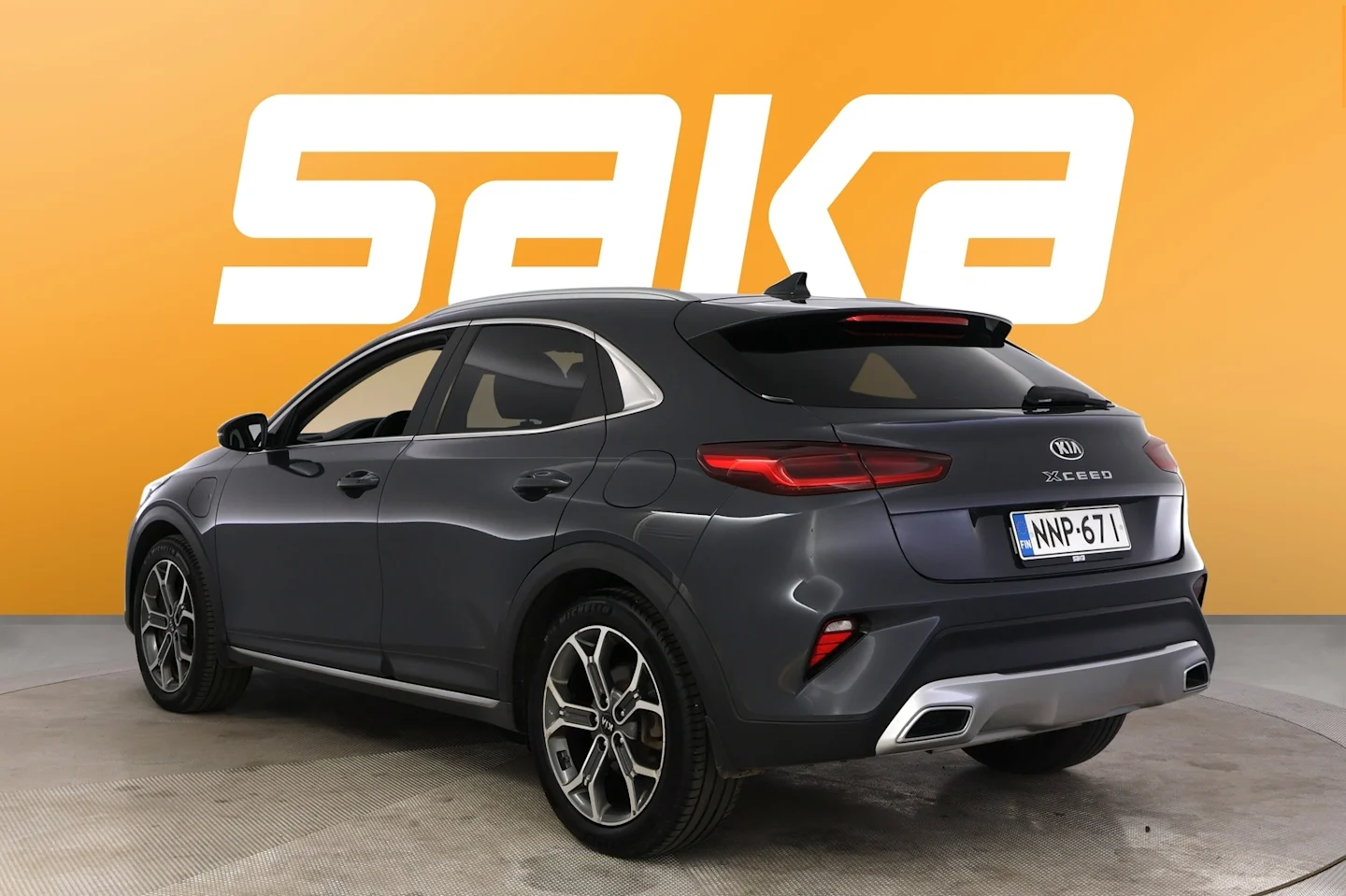 Car Image - 1pq6akW8FnEe32g7gobjtQ
