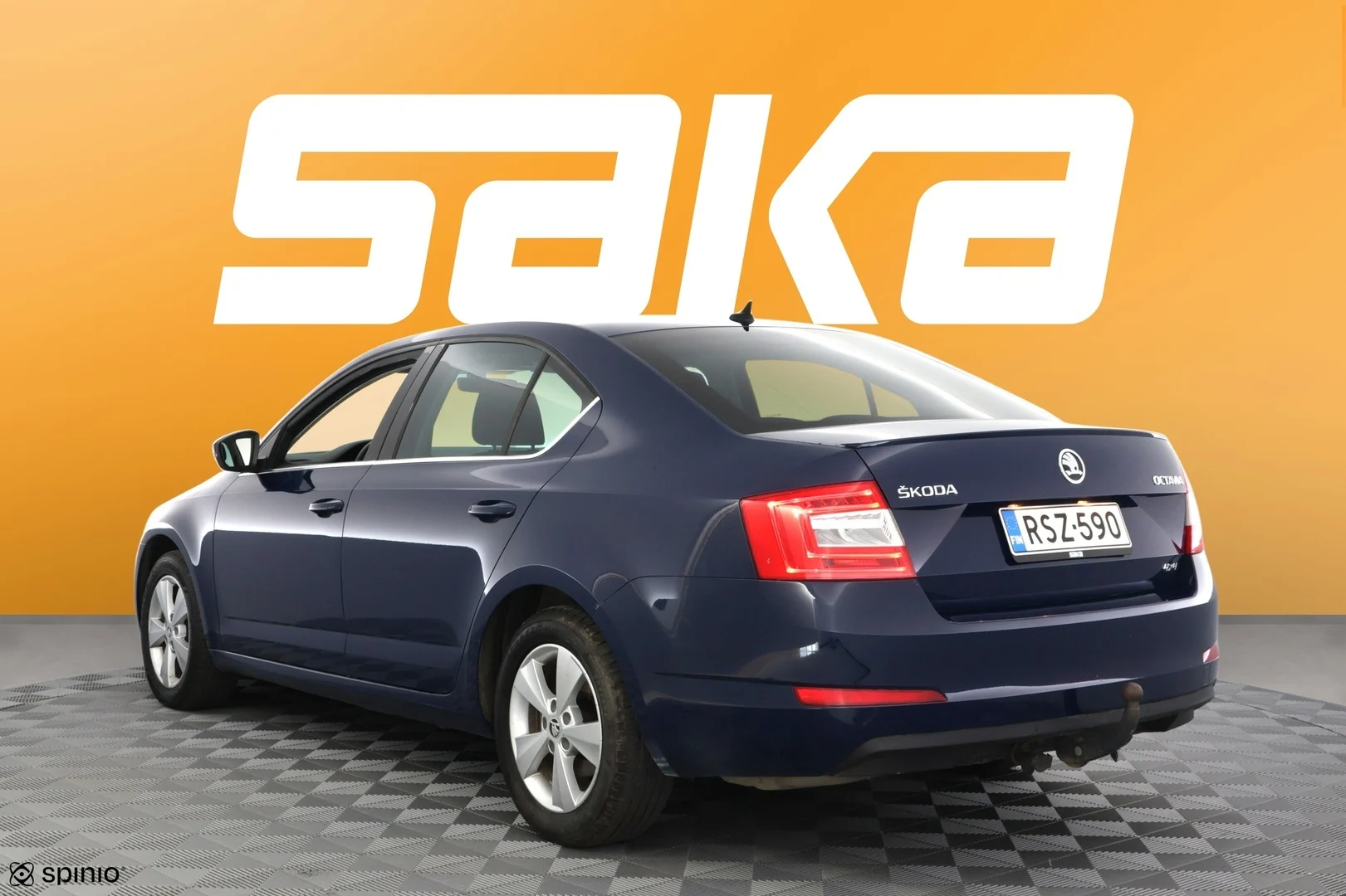 Car Image - 72SFiUHqw3k0LLy9IqUhzn