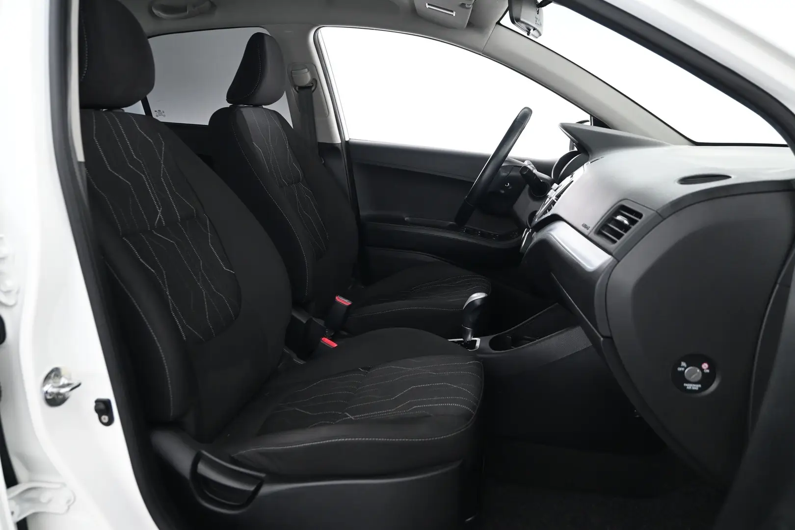 Car Image - 65wbWISePlzcfriA48mugk