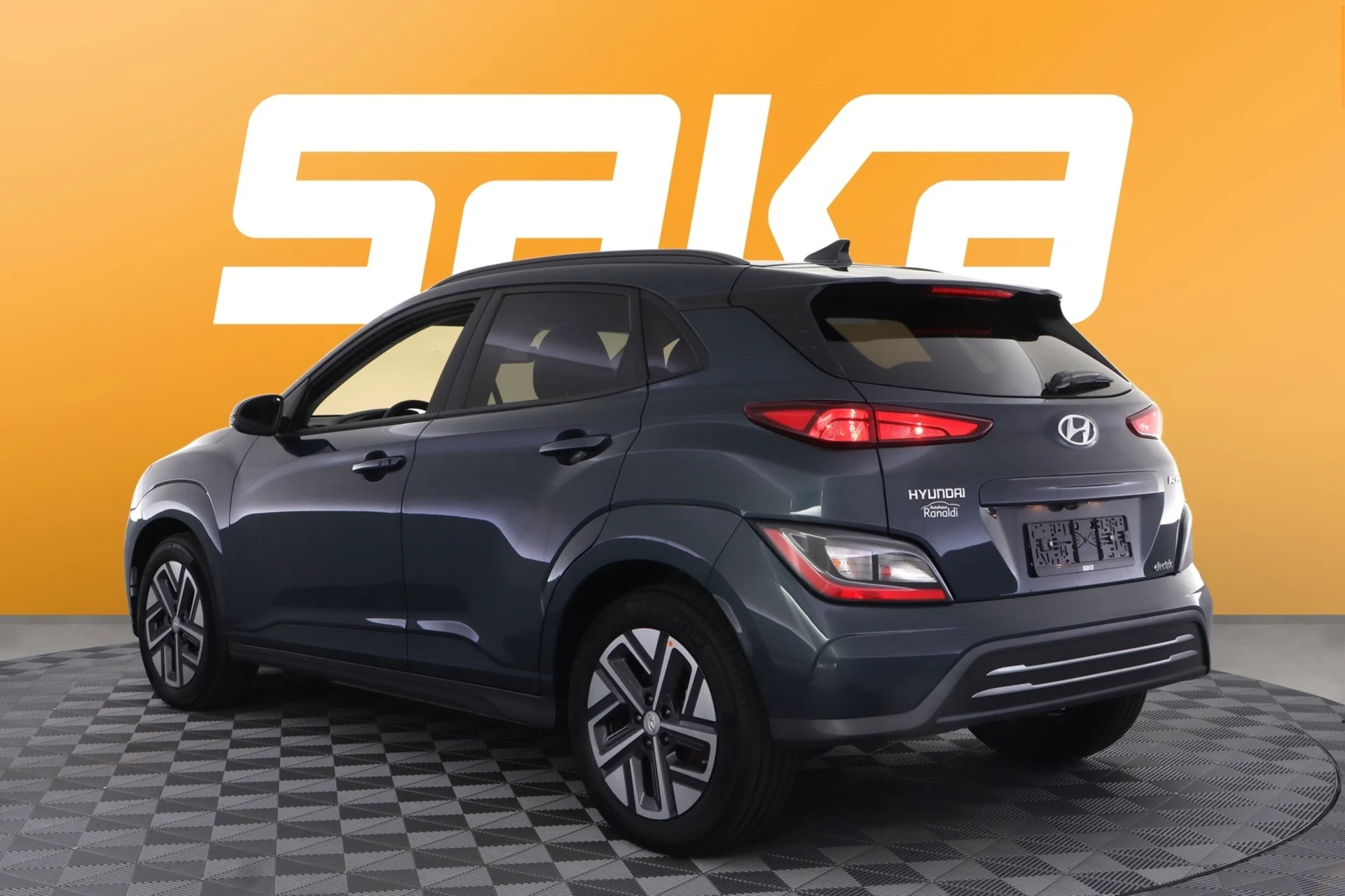 Car Image - 5XDzz3aKqz12slTqWoakPS