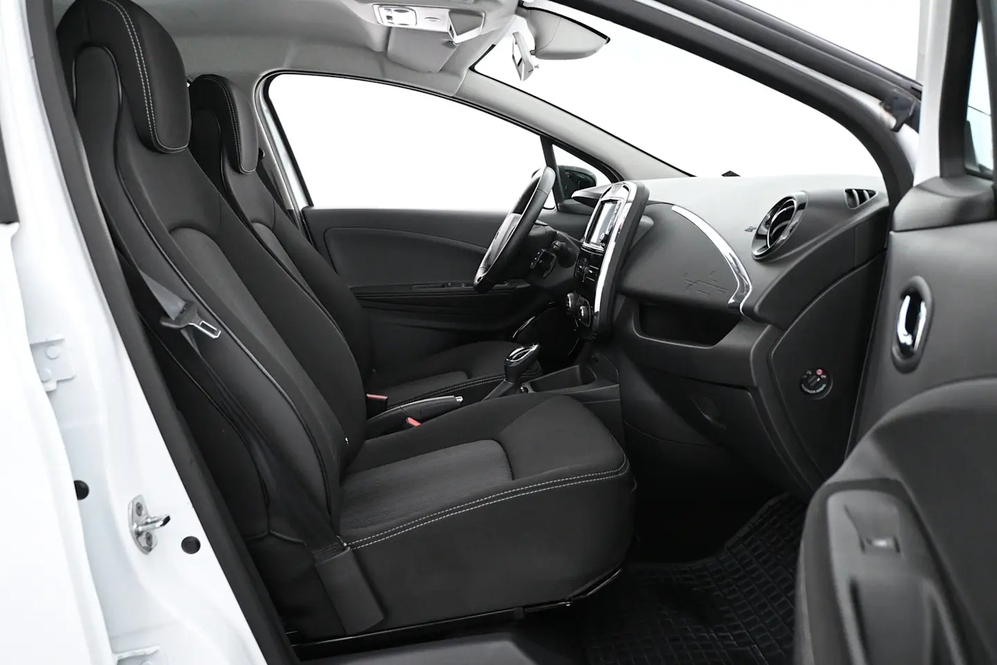 Car Image - 5yCIeAtM6NtqKPCnIhtNA6