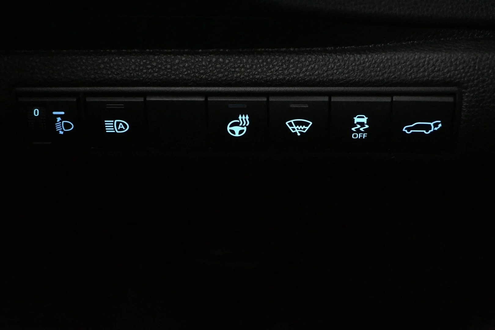 Car Image - 4M5d6tuZJi55xVuEGqFI1m