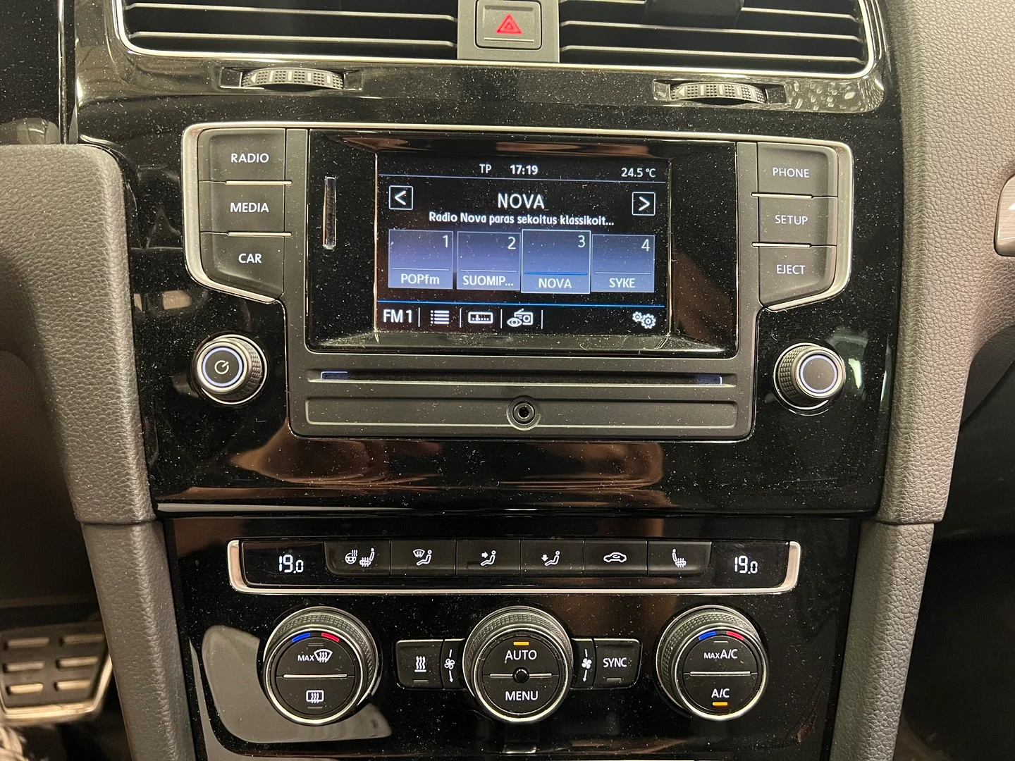Car Image - 6g9efdwLbwTdFLYrMCOQsZ